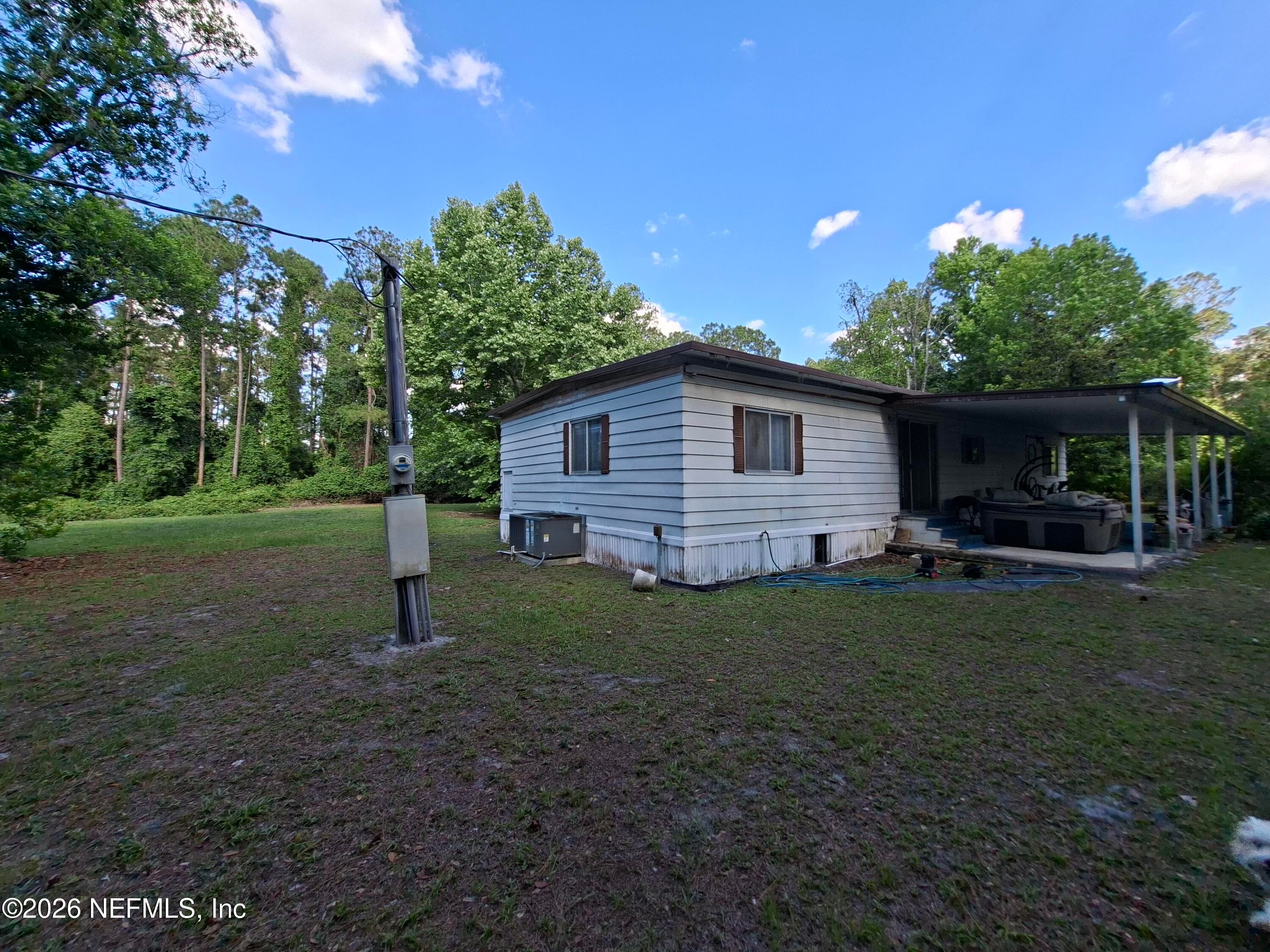 Photo 15 of 204 SEMINOLE Trail, Georgetown, FL 32139
