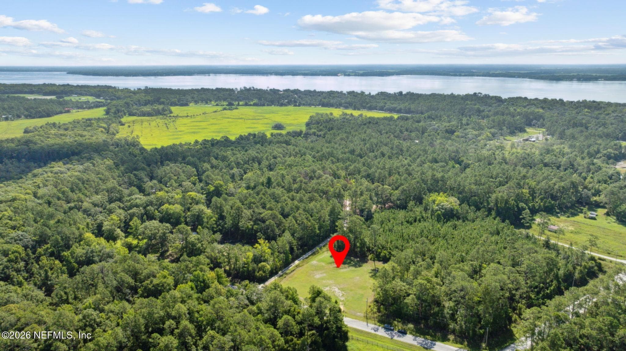 Photo 5 of 140 SHAGGY Lane, Palatka, FL 32177