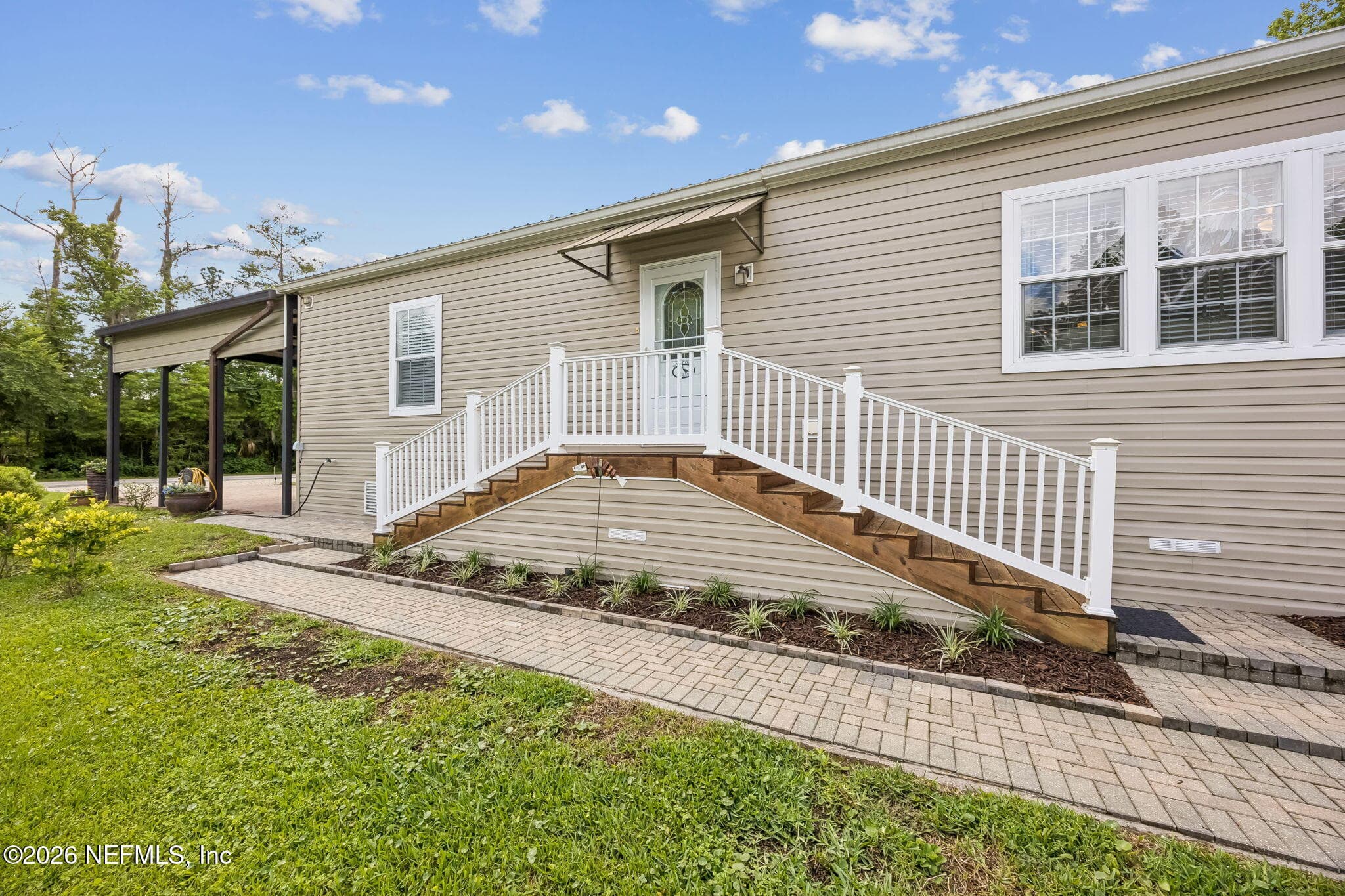 Front Entrance — 329 PARADISE Circle, Satsuma, FL 32189