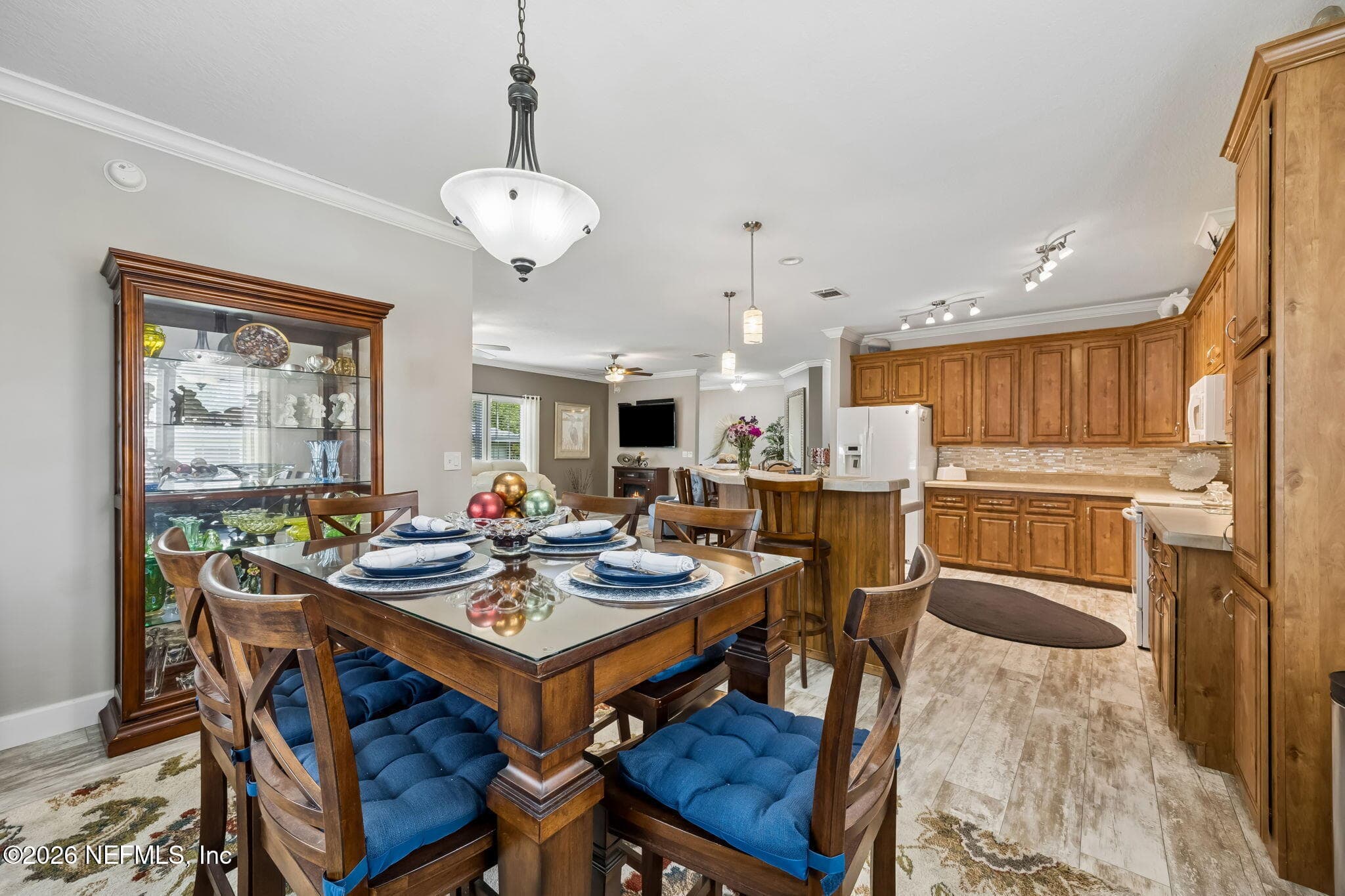 Dining Area View 2 — 329 PARADISE Circle, Satsuma, FL 32189