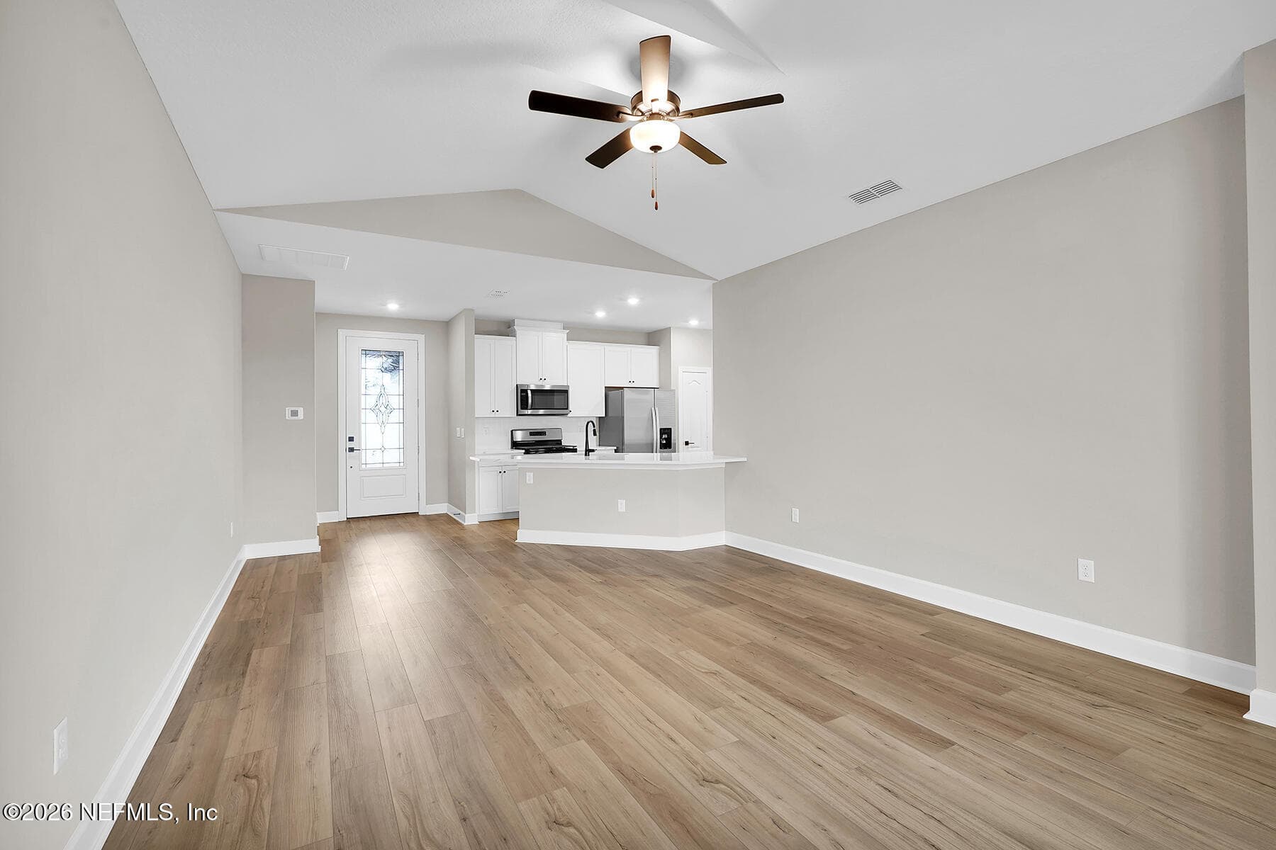 Photo 4 of 15910 DELICATE ARCH Avenue, Jacksonville, FL 32234