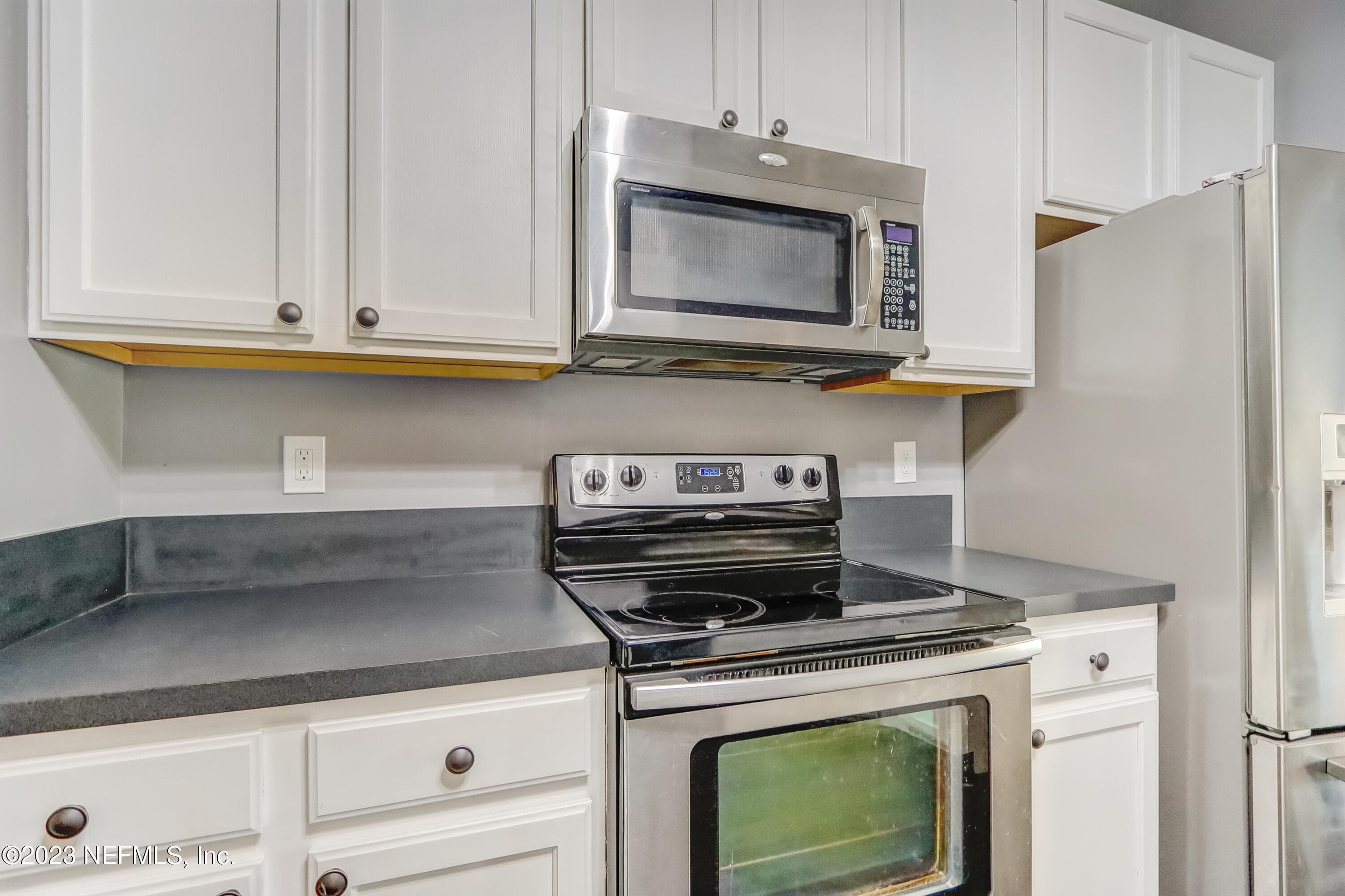 Photo 14 of 8023 TUXFORD Lane, Jacksonville, FL 32244