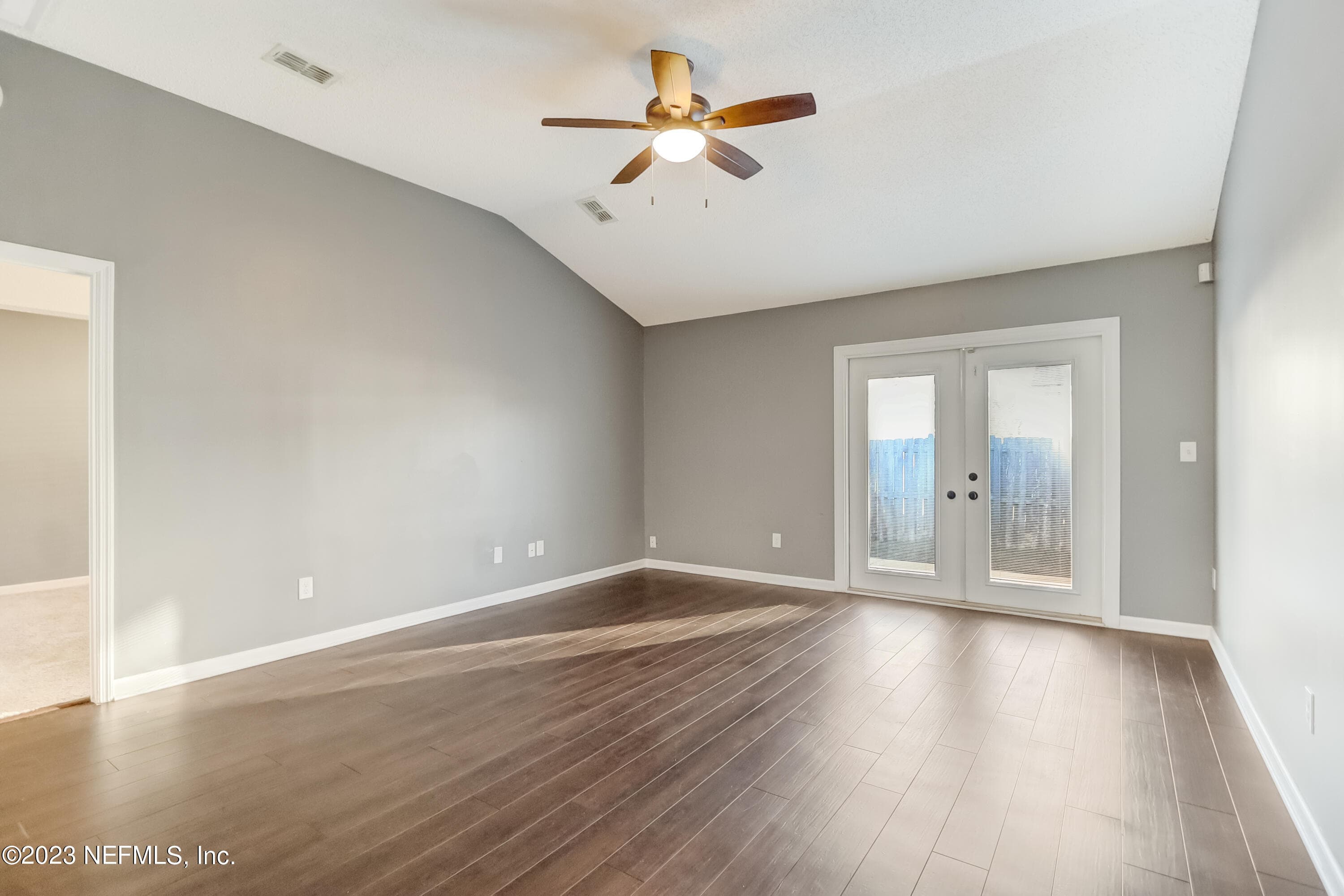Photo 17 of 8023 TUXFORD Lane, Jacksonville, FL 32244