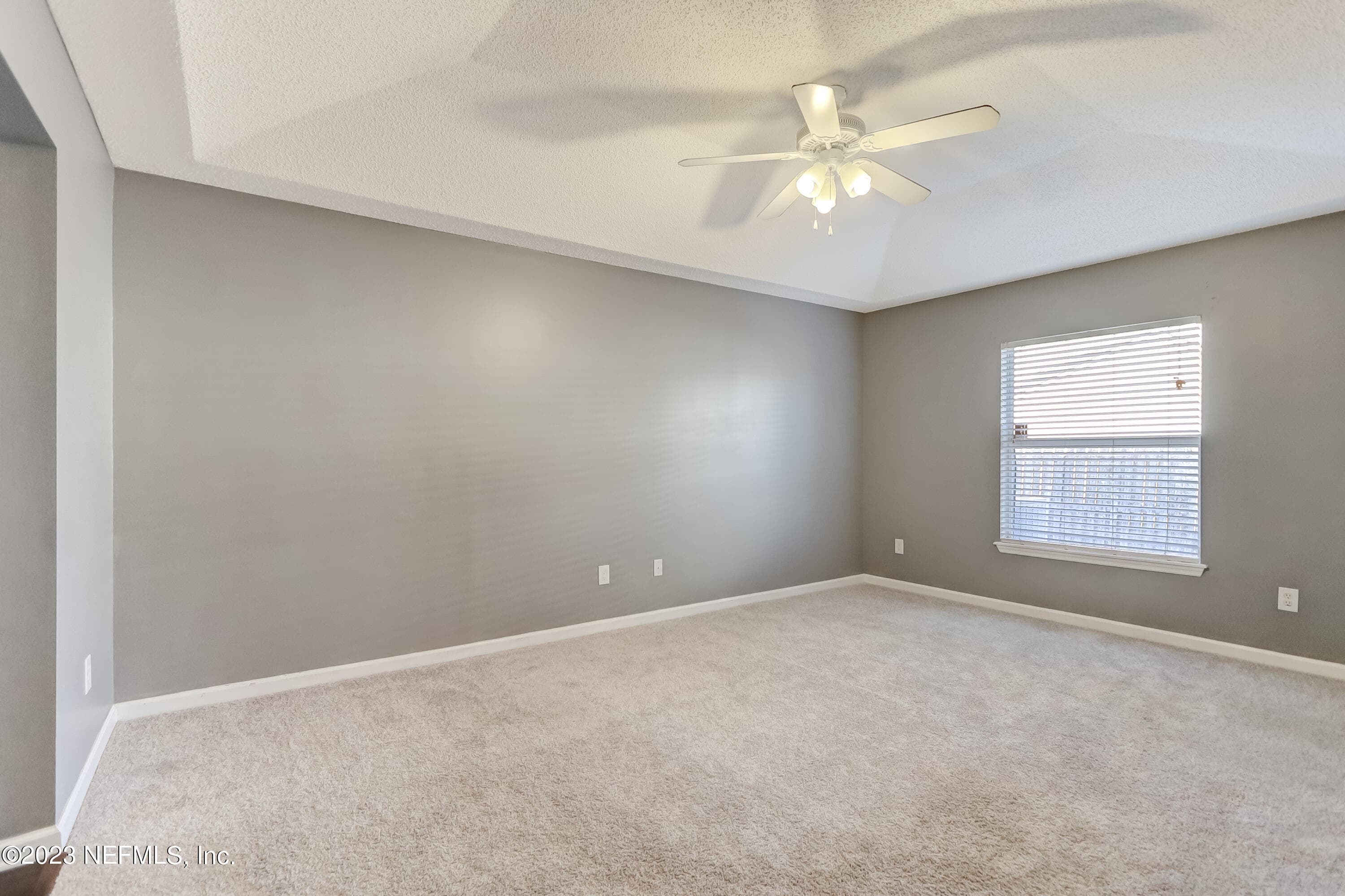 Photo 21 of 8023 TUXFORD Lane, Jacksonville, FL 32244