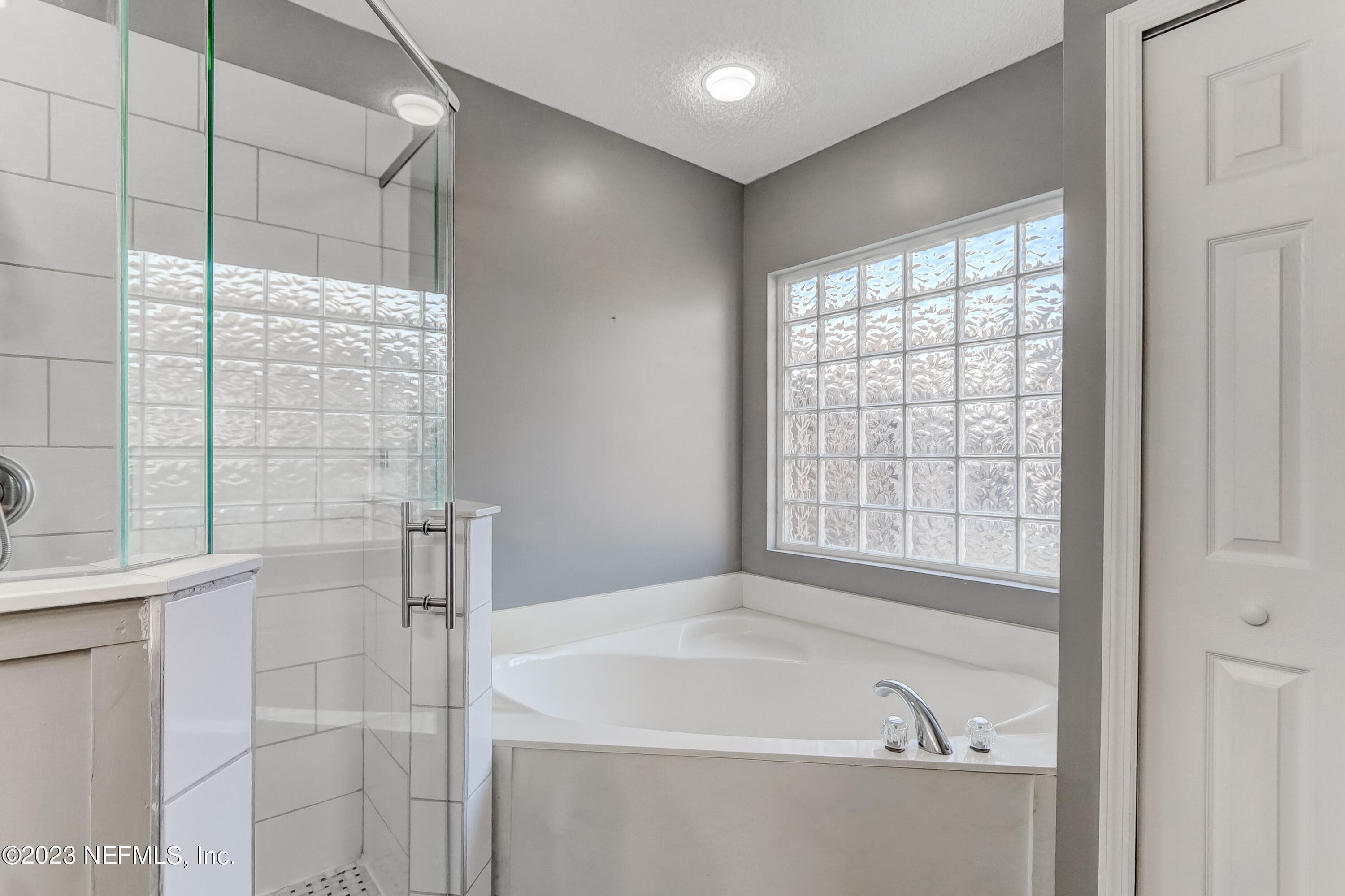 Photo 28 of 8023 TUXFORD Lane, Jacksonville, FL 32244