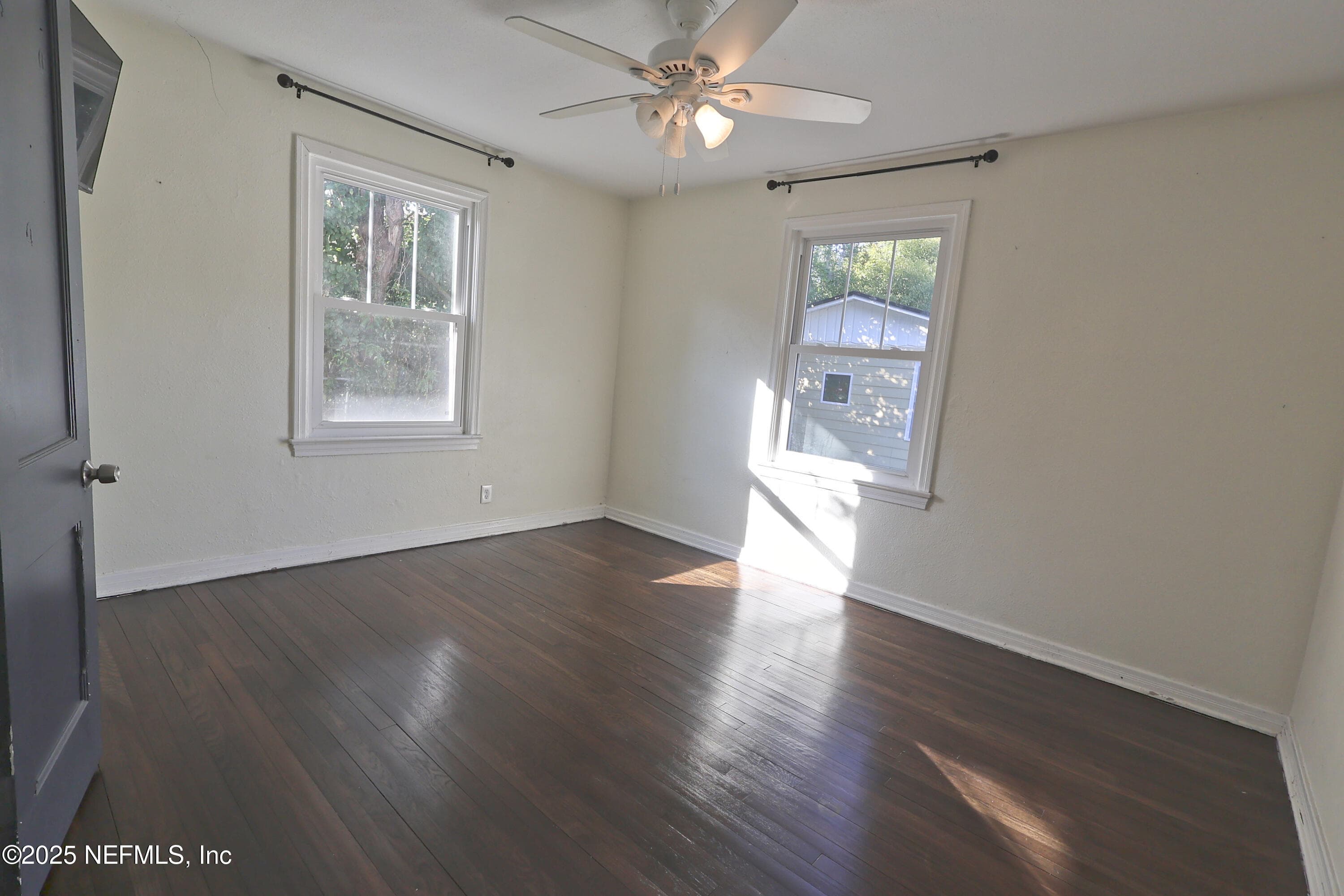 Photo 15 of 4651 ASTRAL Street, Jacksonville, FL 32205