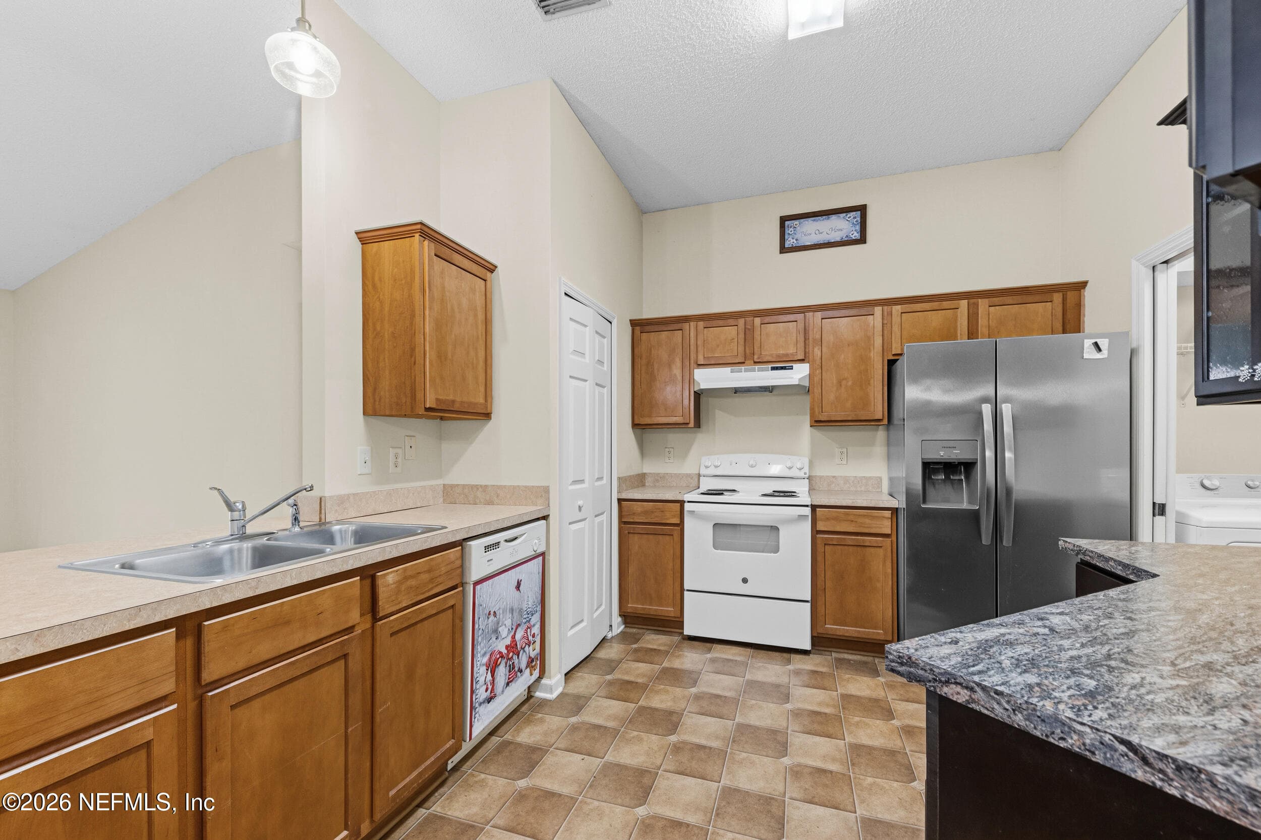 Photo 12 of 86512 WORTHINGTON Drive, Yulee, FL 32097