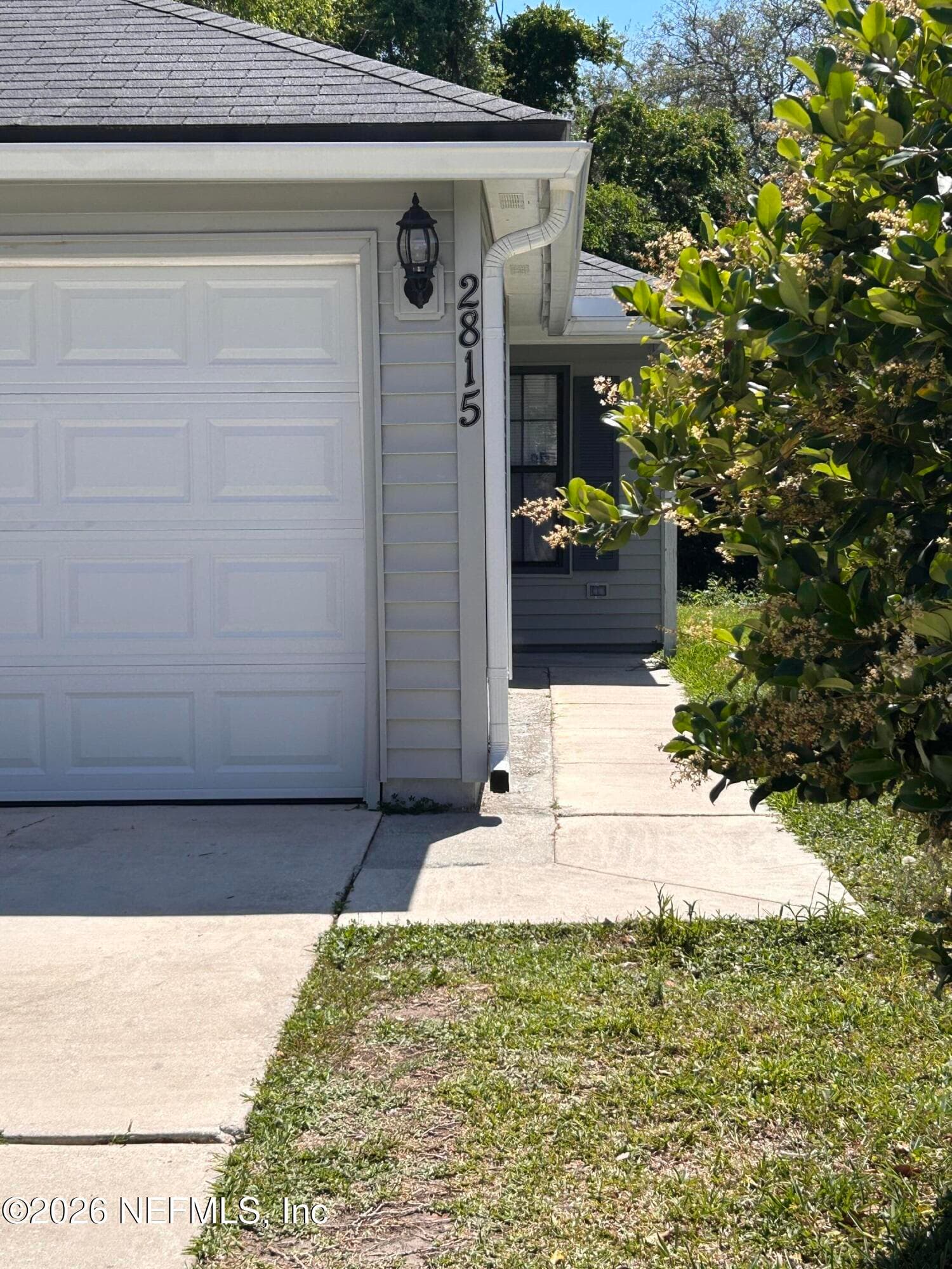 Photo 2 of 2815 MAJESTIC CYPRESS Drive E, Jacksonville, FL 32233