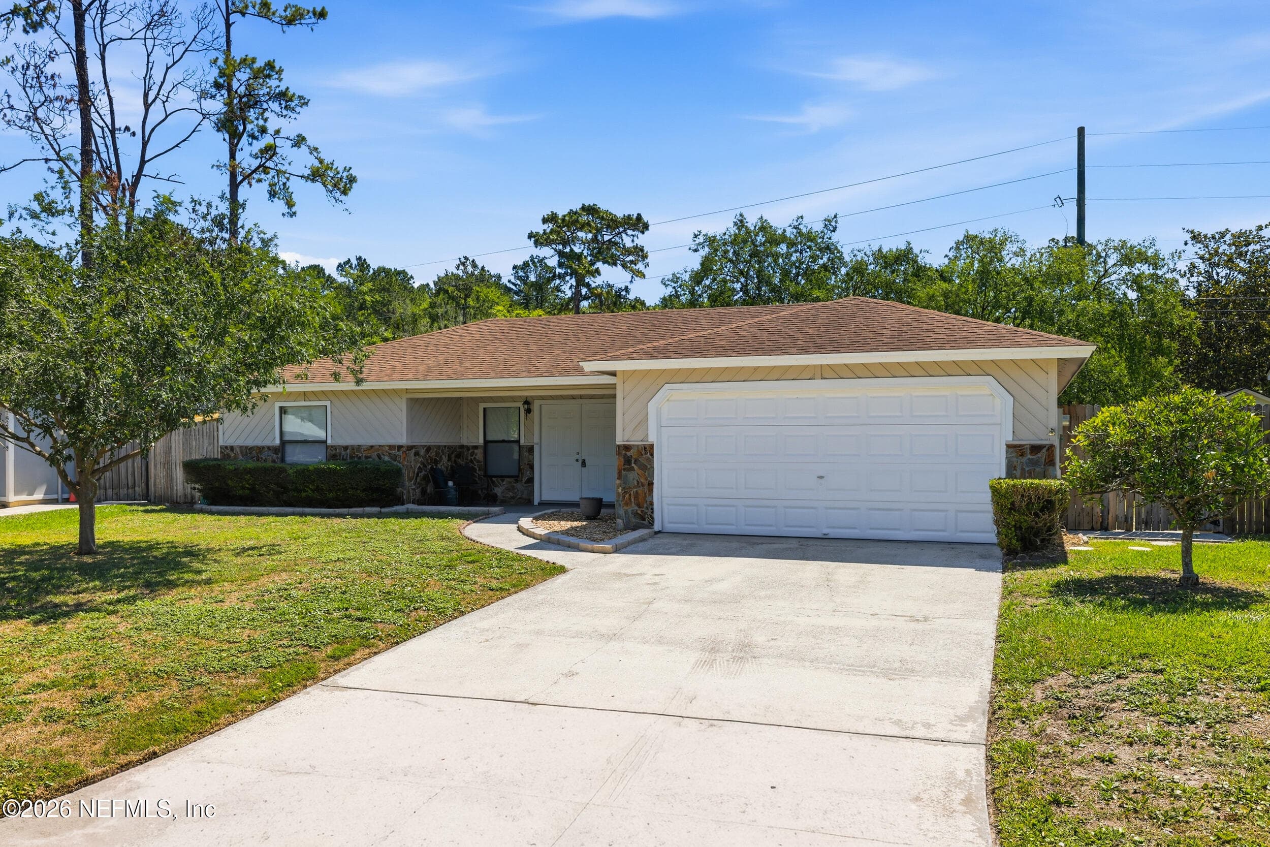 Photo 2 of 1820 SHANNON LAKE Drive, Middleburg, FL 32068