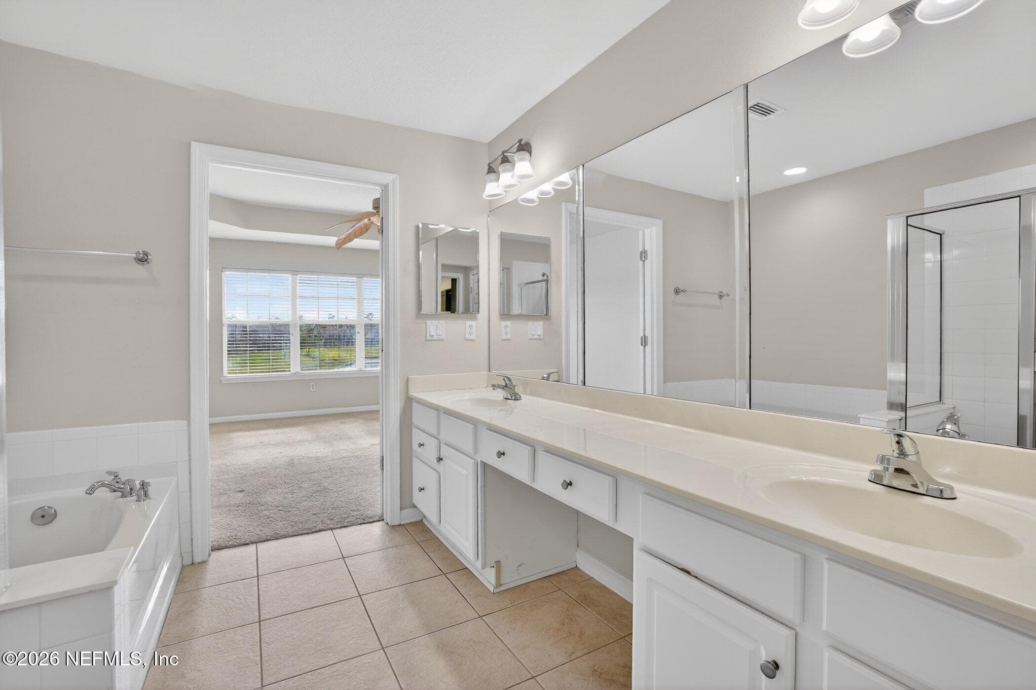 Photo 16 of 6280 AUTUMN BERRY Circle, Jacksonville, FL 32258