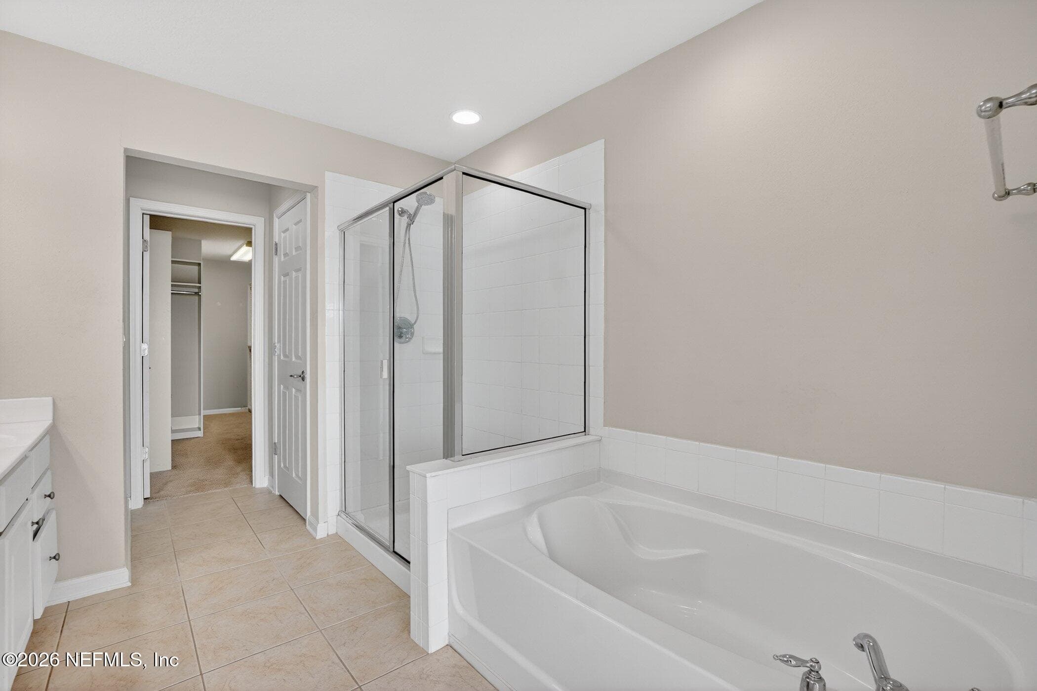 Photo 15 of 6280 AUTUMN BERRY Circle, Jacksonville, FL 32258