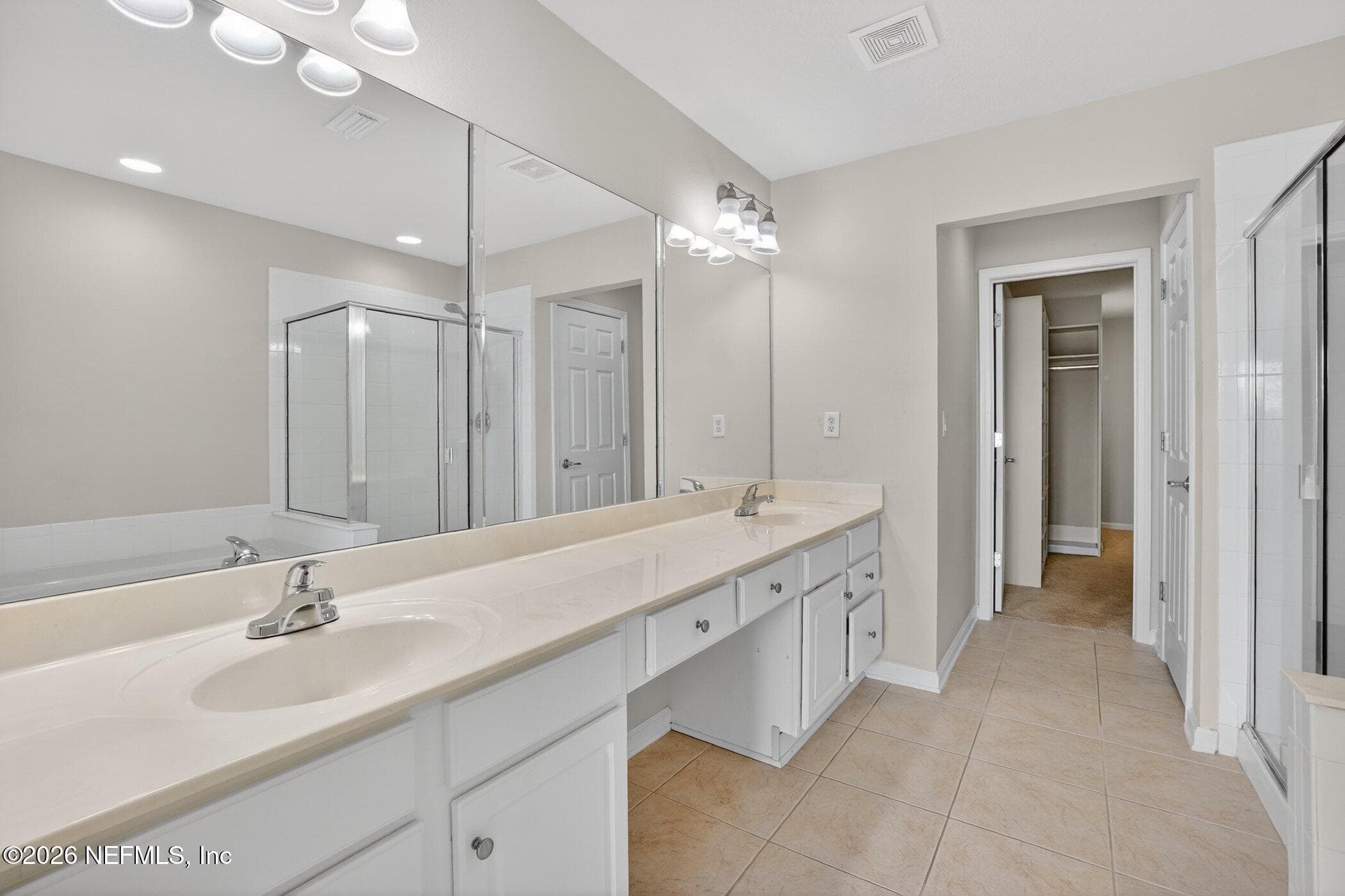 Photo 14 of 6280 AUTUMN BERRY Circle, Jacksonville, FL 32258