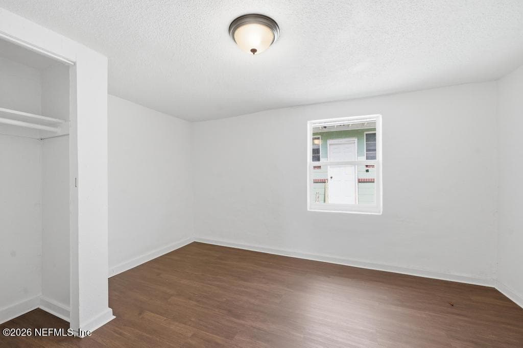 Photo 10 of 1823 W 44TH Street, Jacksonville, FL 32209