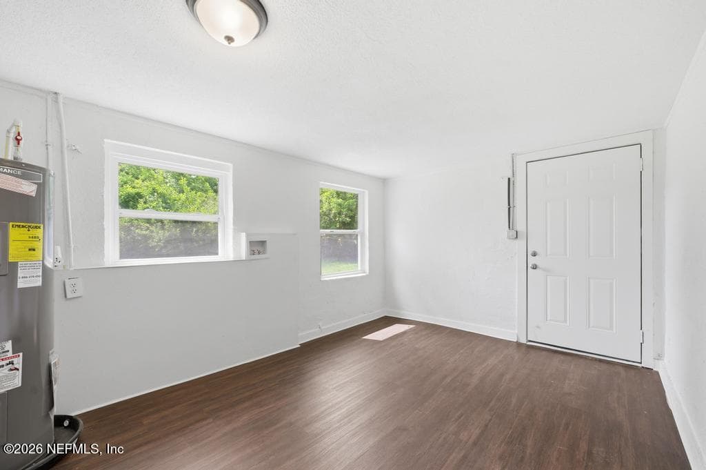 Photo 12 of 1823 W 44TH Street, Jacksonville, FL 32209