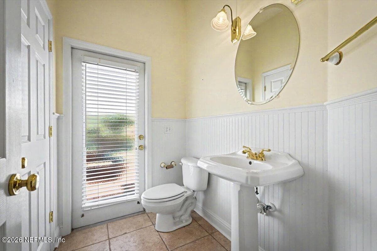 Photo 28 of 4422 TIDEVIEW Drive, Jacksonville, FL 32250