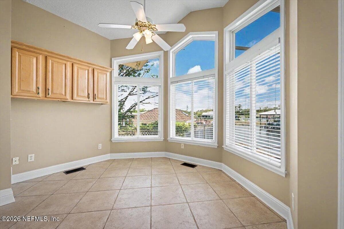 Photo 26 of 4422 TIDEVIEW Drive, Jacksonville, FL 32250