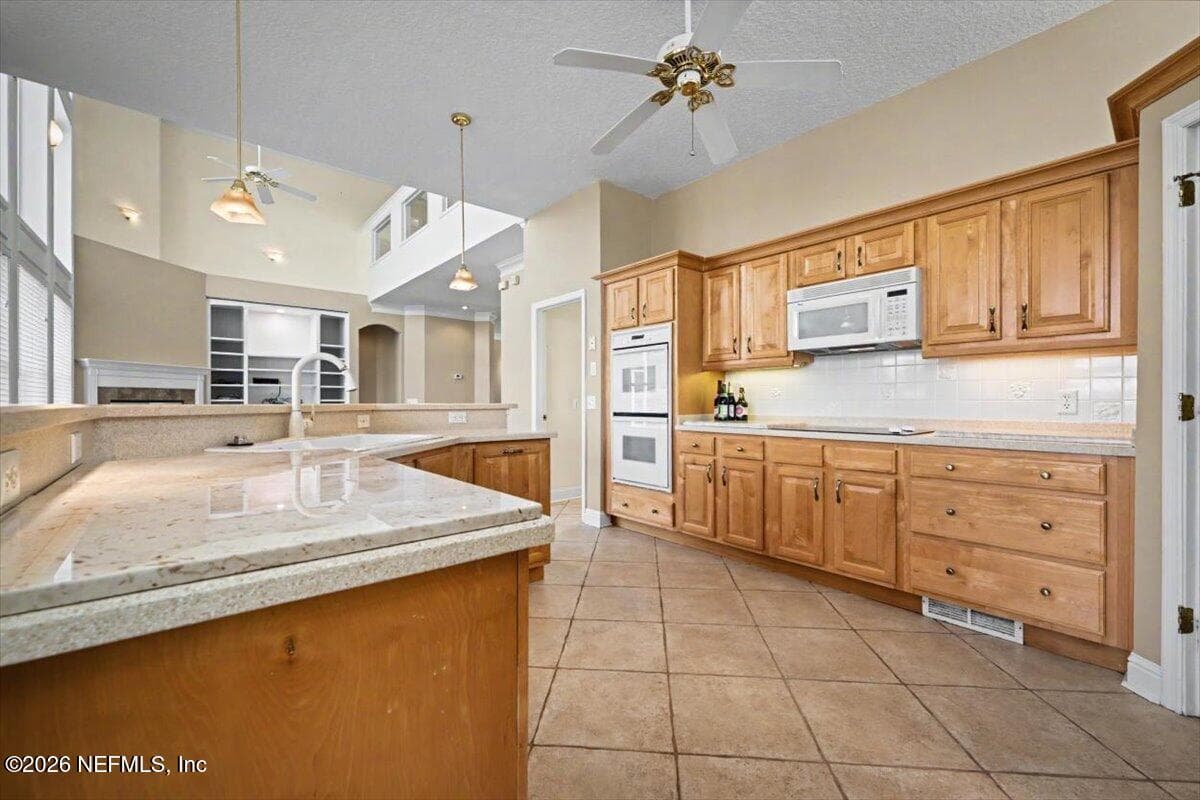Photo 23 of 4422 TIDEVIEW Drive, Jacksonville, FL 32250