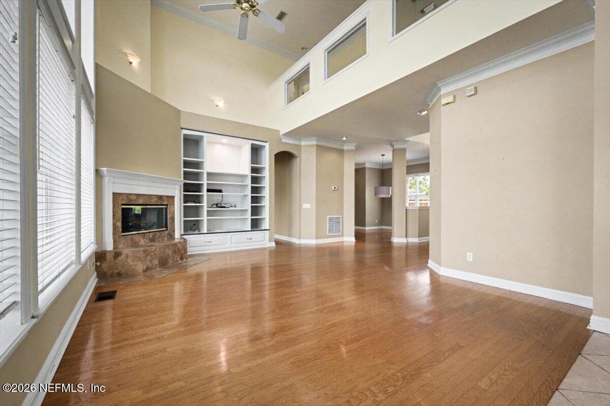 Photo 18 of 4422 TIDEVIEW Drive, Jacksonville, FL 32250