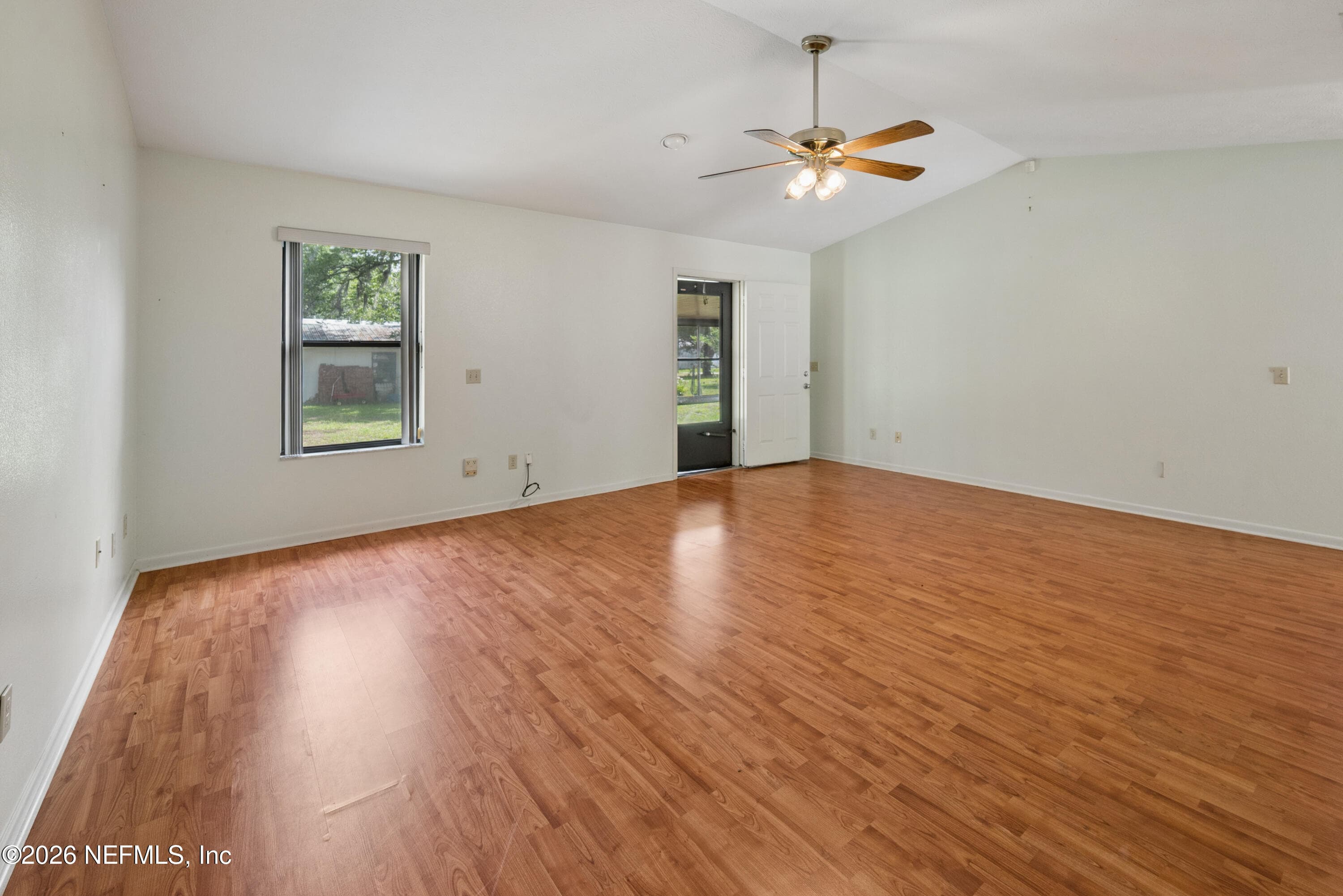 Photo 13 of 7961 SW COUNTY RD 225, Starke, FL 32091