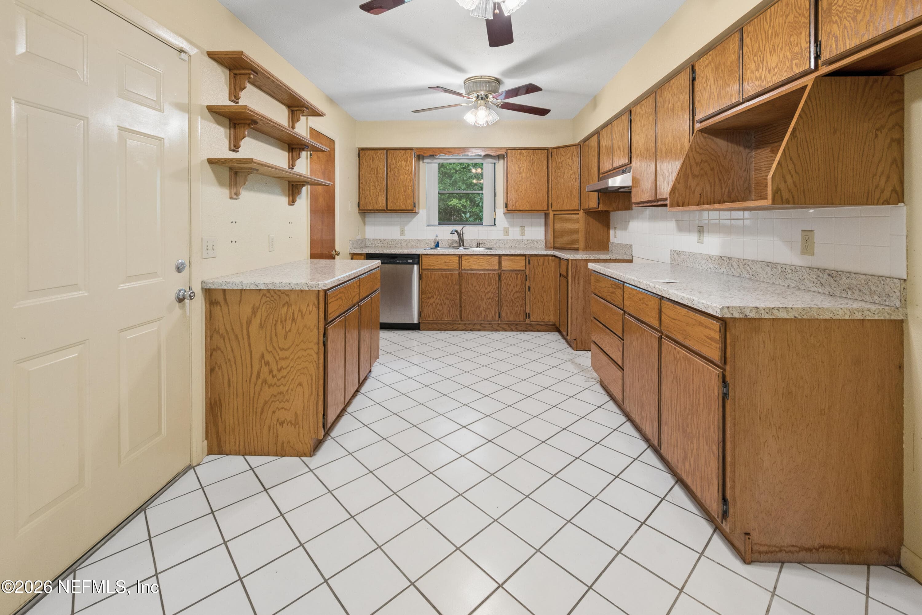 Photo 9 of 7961 SW COUNTY RD 225, Starke, FL 32091
