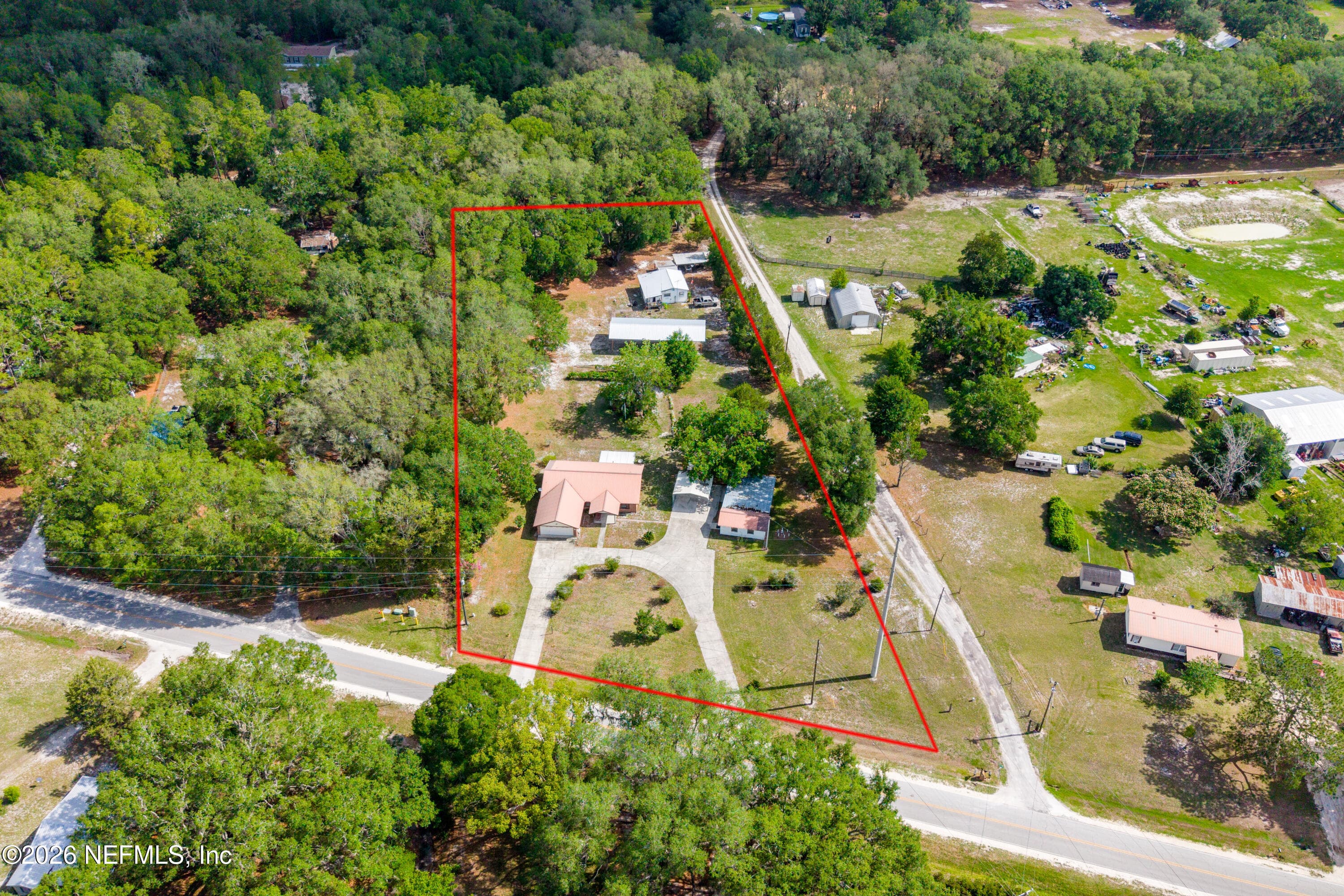 Photo 3 of 7961 SW COUNTY RD 225, Starke, FL 32091