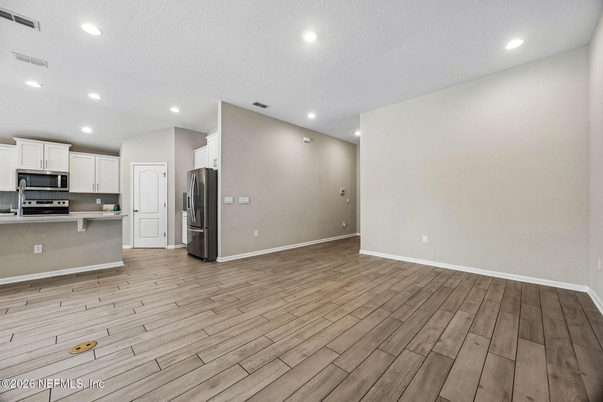 Photo 9 of 65908 EDGEWATER Drive, Yulee, FL 32097