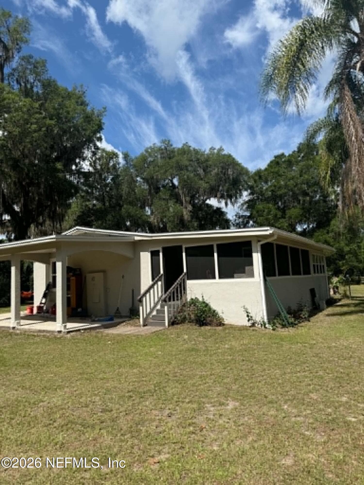 Photo 26 of 126 E EAST END Road, San Mateo, FL 32187