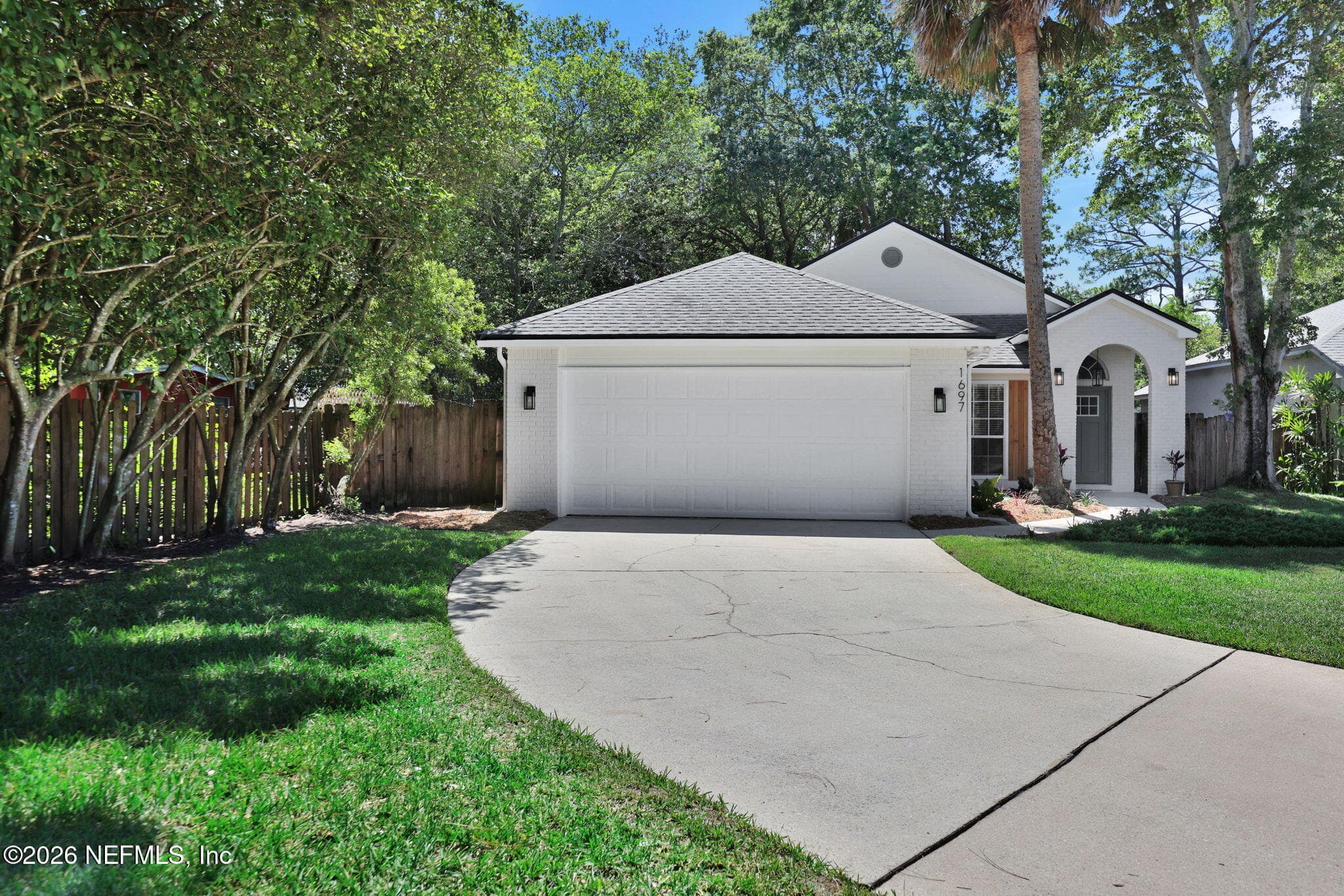 Photo 2 of 1697 LINKSIDE Court N, Atlantic Beach, FL 32233