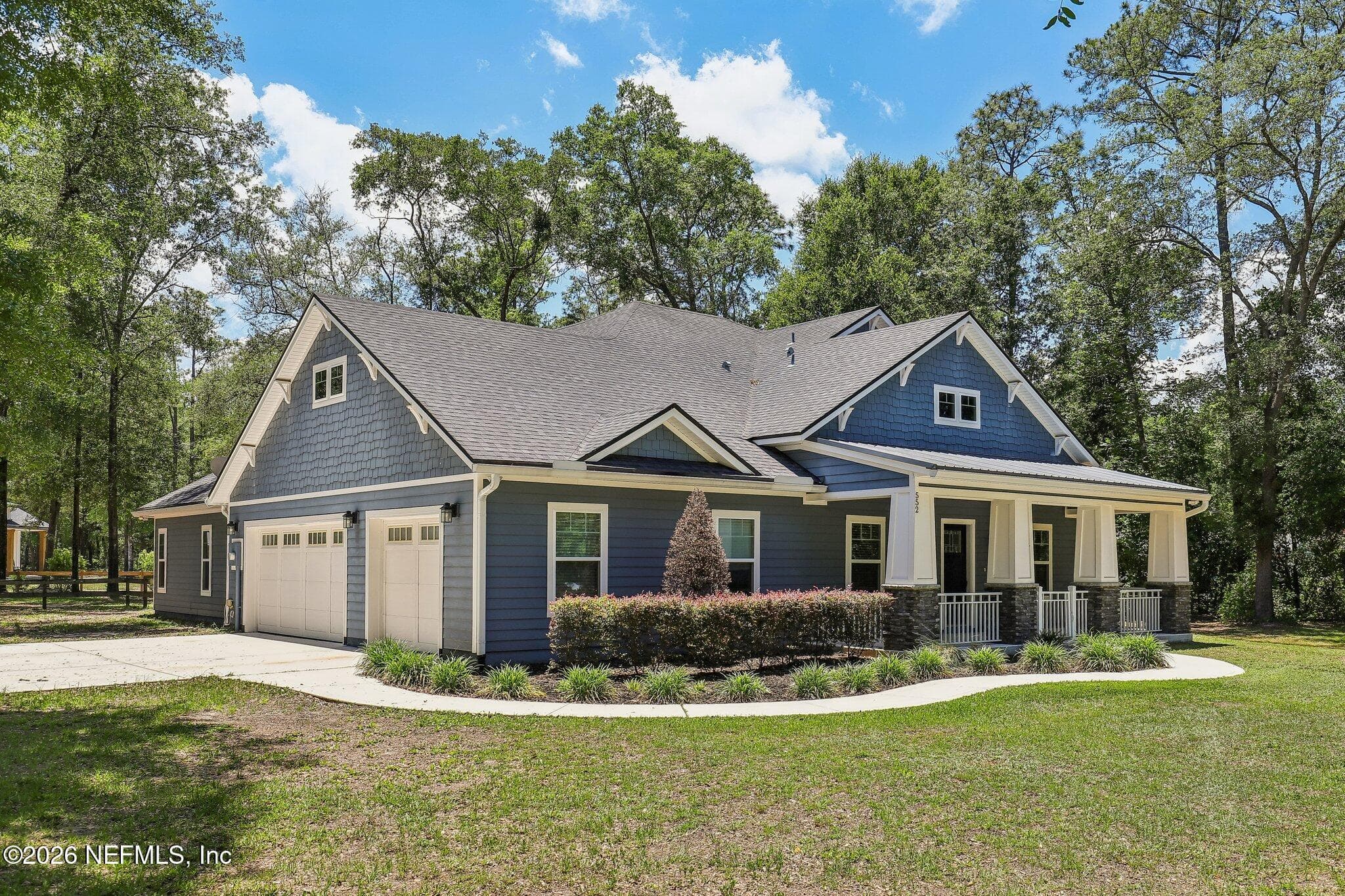 Photo 9 of 552 ARTHUR MOORE Drive, Green Cove Springs, FL 32043