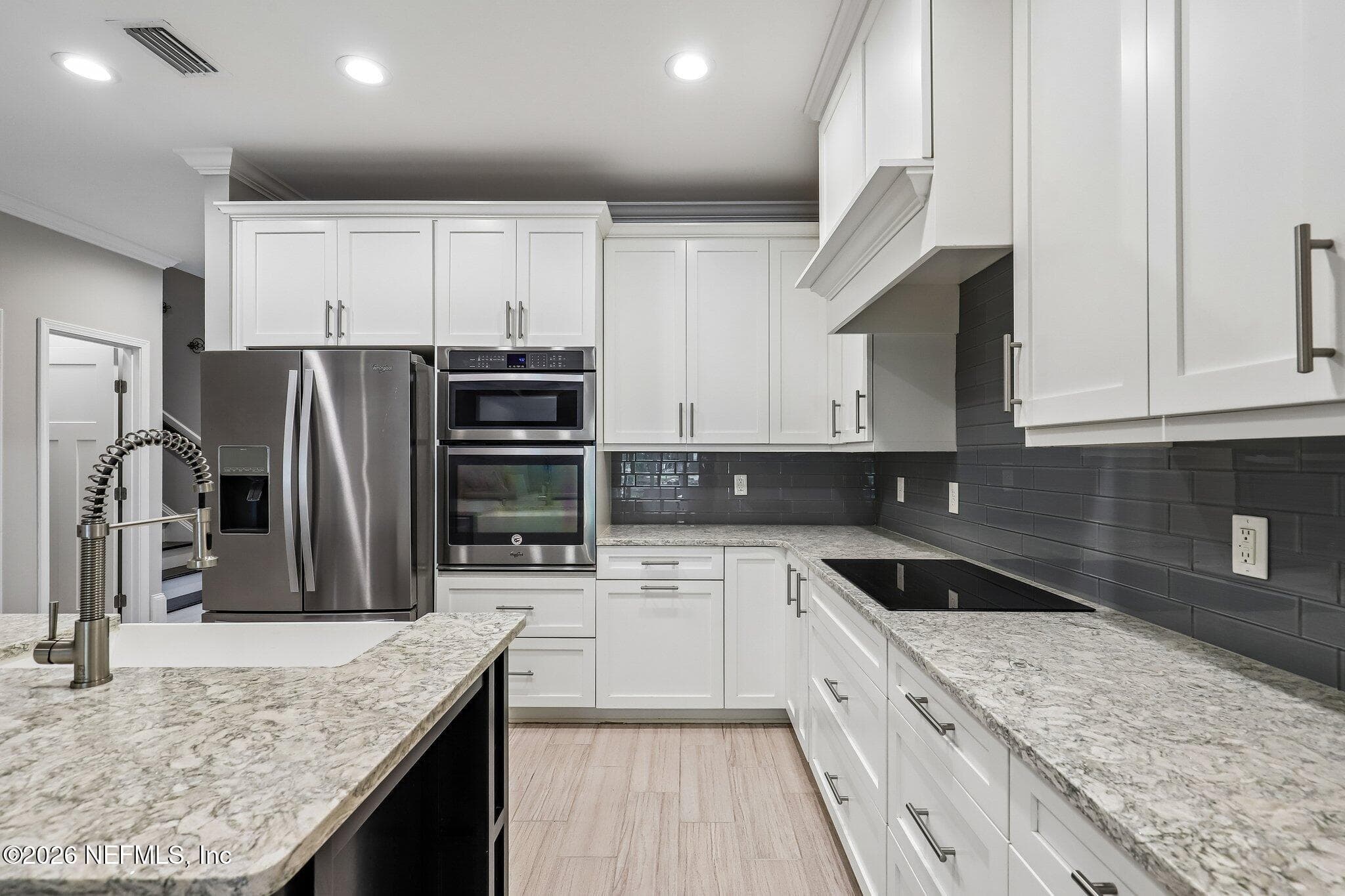 Photo 18 of 552 ARTHUR MOORE Drive, Green Cove Springs, FL 32043