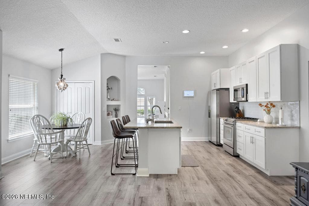 Photo 5 of 14318 MILLHOPPER Road, Jacksonville, FL 32258
