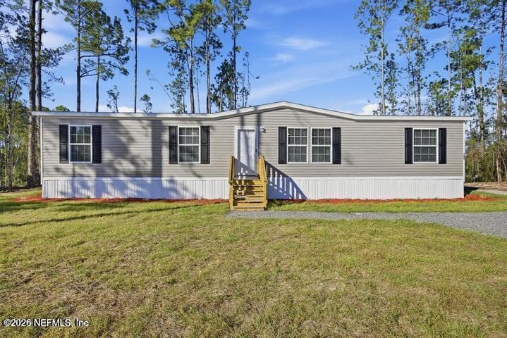 Photo 2 of 7136 PEMBROKE Street, Keystone Heights, FL 32656