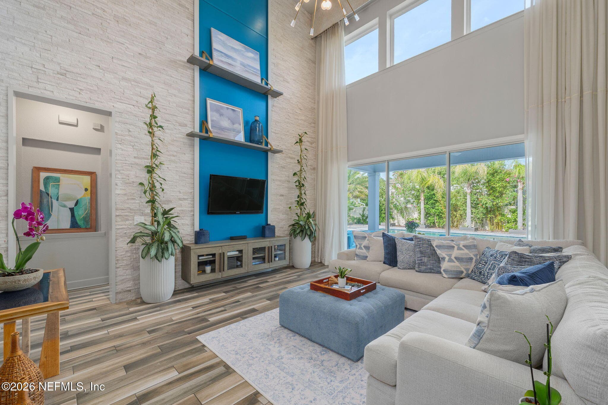 Grand Two Story Living Room with Stone Wall & Columns! — 187 SKYWOOD Trail, Ponte Vedra, FL 32081