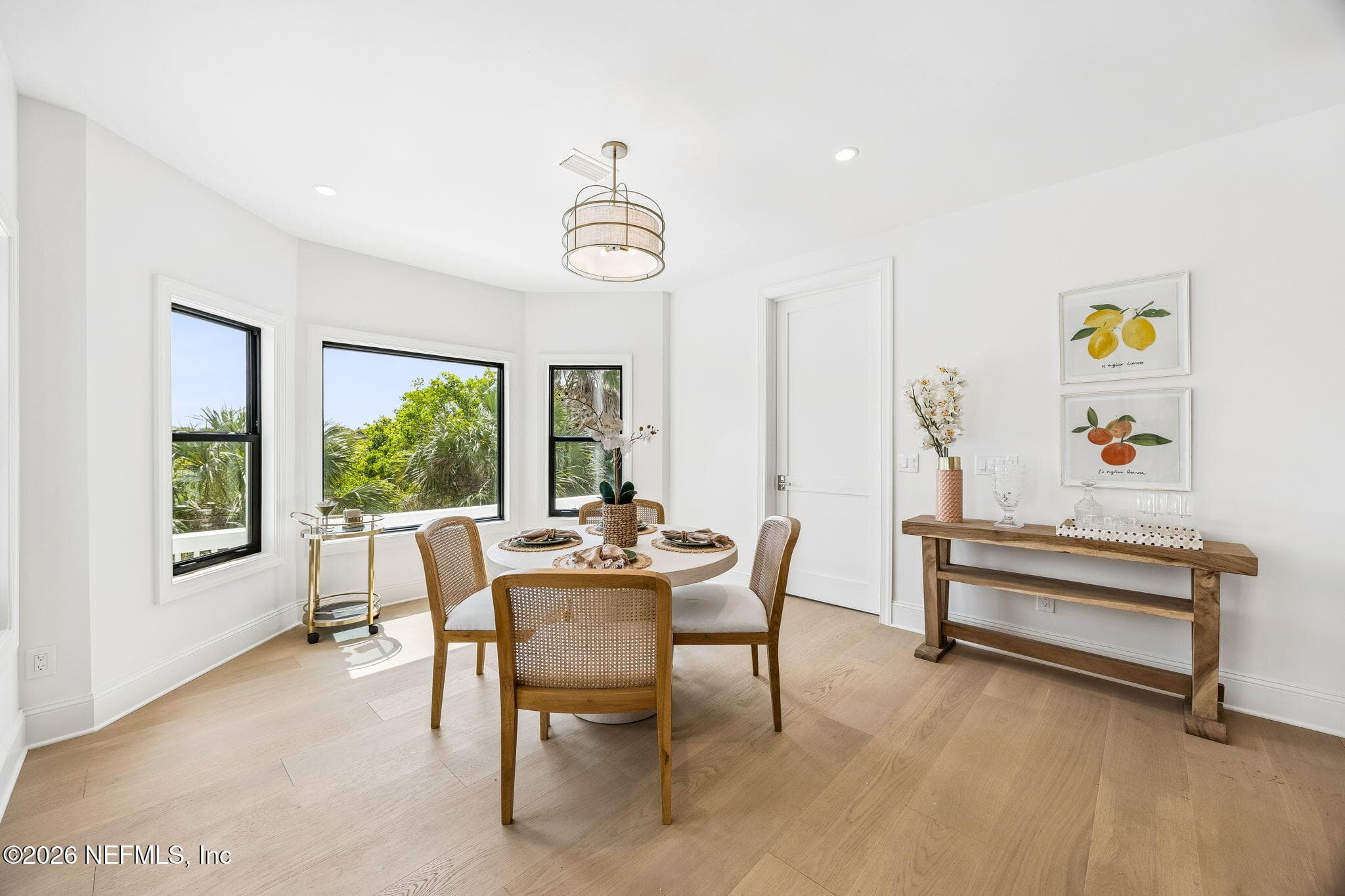 Large enough to be used as primary dining. — 730 PONTE VEDRA Boulevard, Ponte Vedra Beach, FL 32082