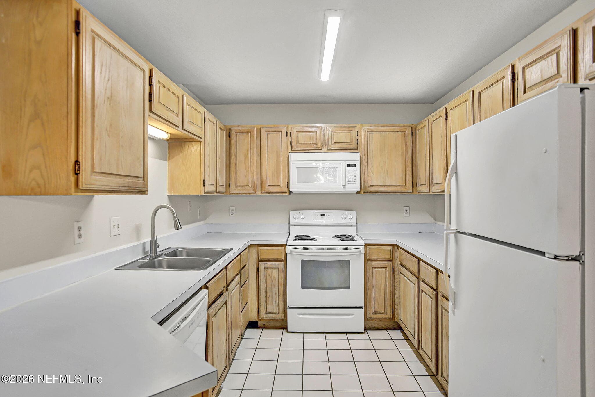 Photo 5 of 10150 BELLE RIVE Boulevard 407, Jacksonville, FL 32256