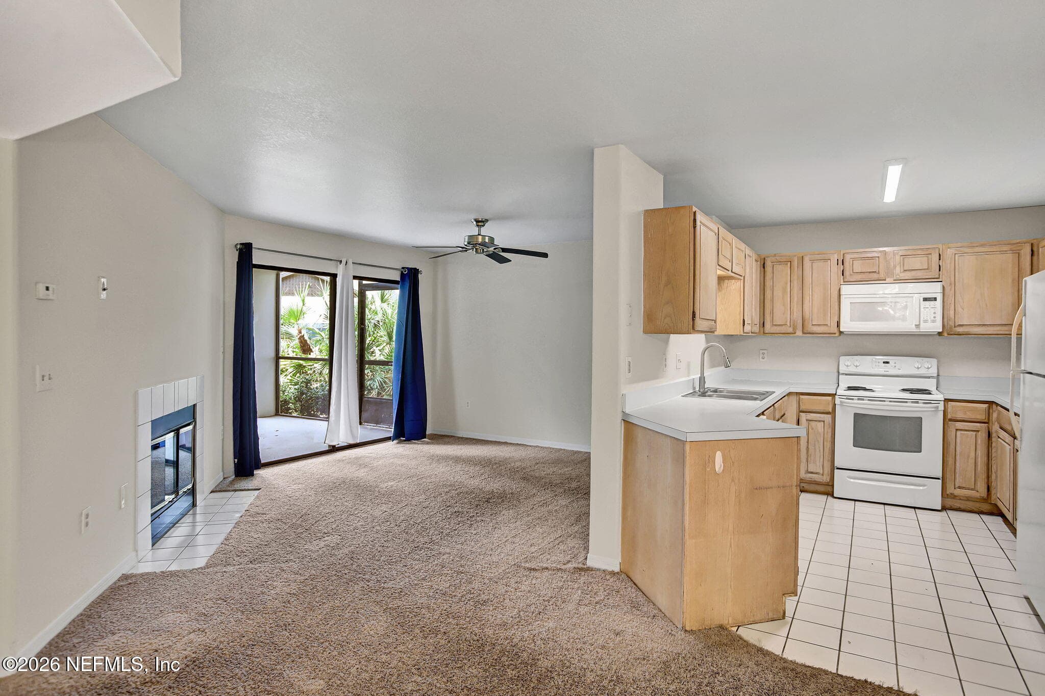 Photo 3 of 10150 BELLE RIVE Boulevard 407, Jacksonville, FL 32256