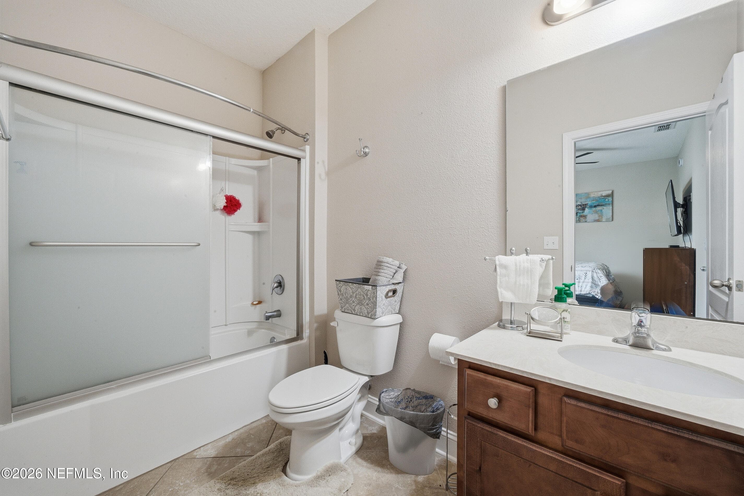 Photo 15 of 705 W KINGS COLLEGE Drive, St. Johns, FL 32259