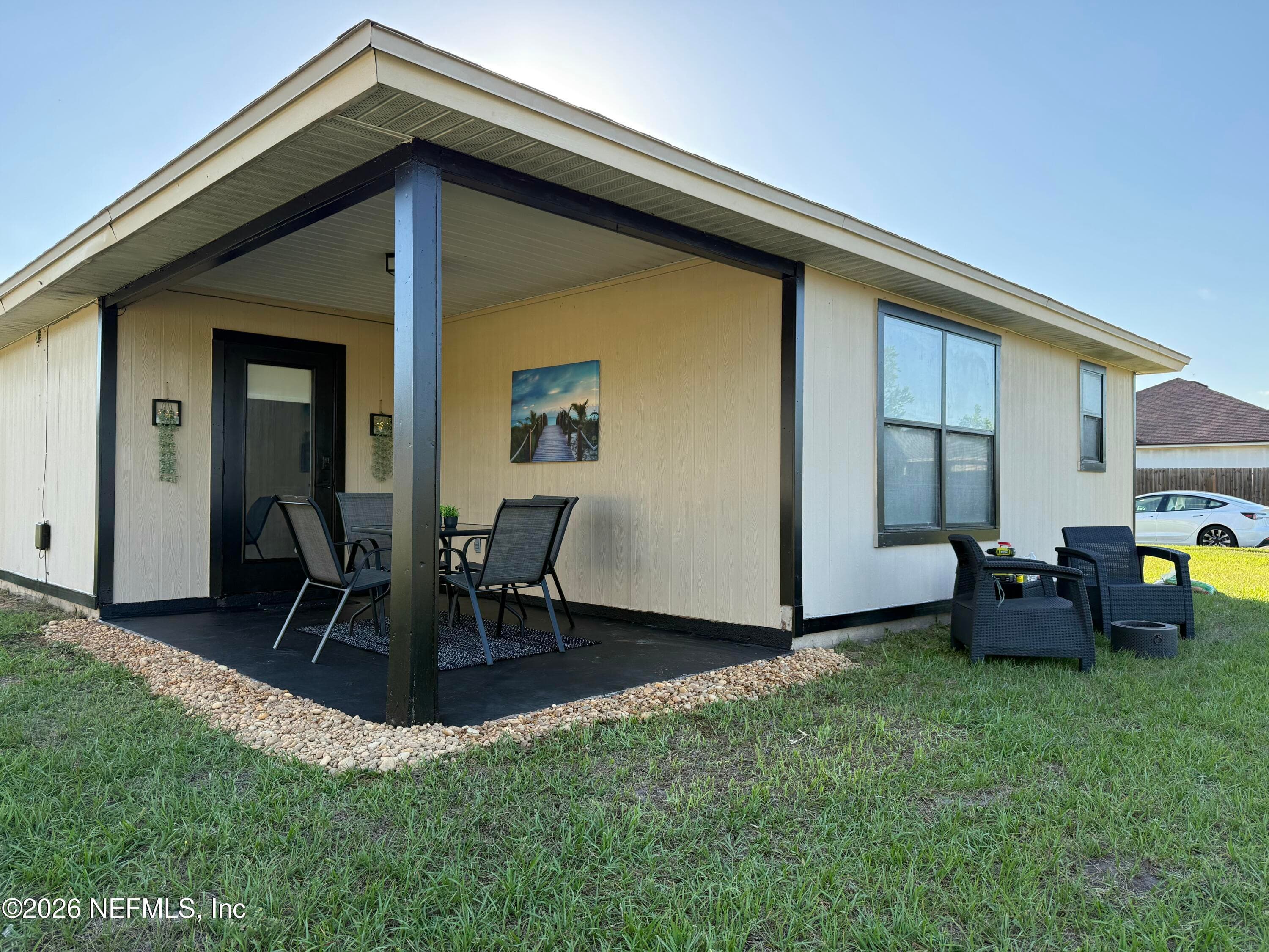 Relax on the covered lanai and enjoy the perfect Florida breeze — 4362 HANGING MOSS Drive, Orange Park, FL 32073