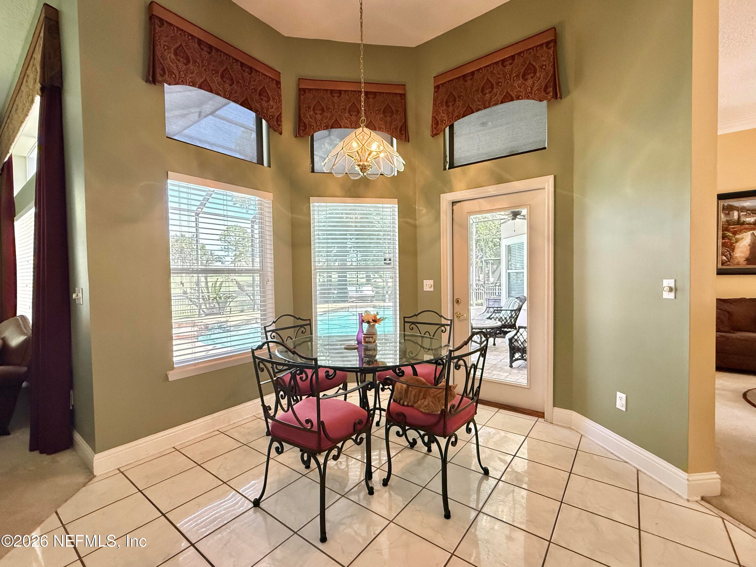 Photo 7 of 3740 WEXFORD HOLLOW Road E, Jacksonville, FL 32224