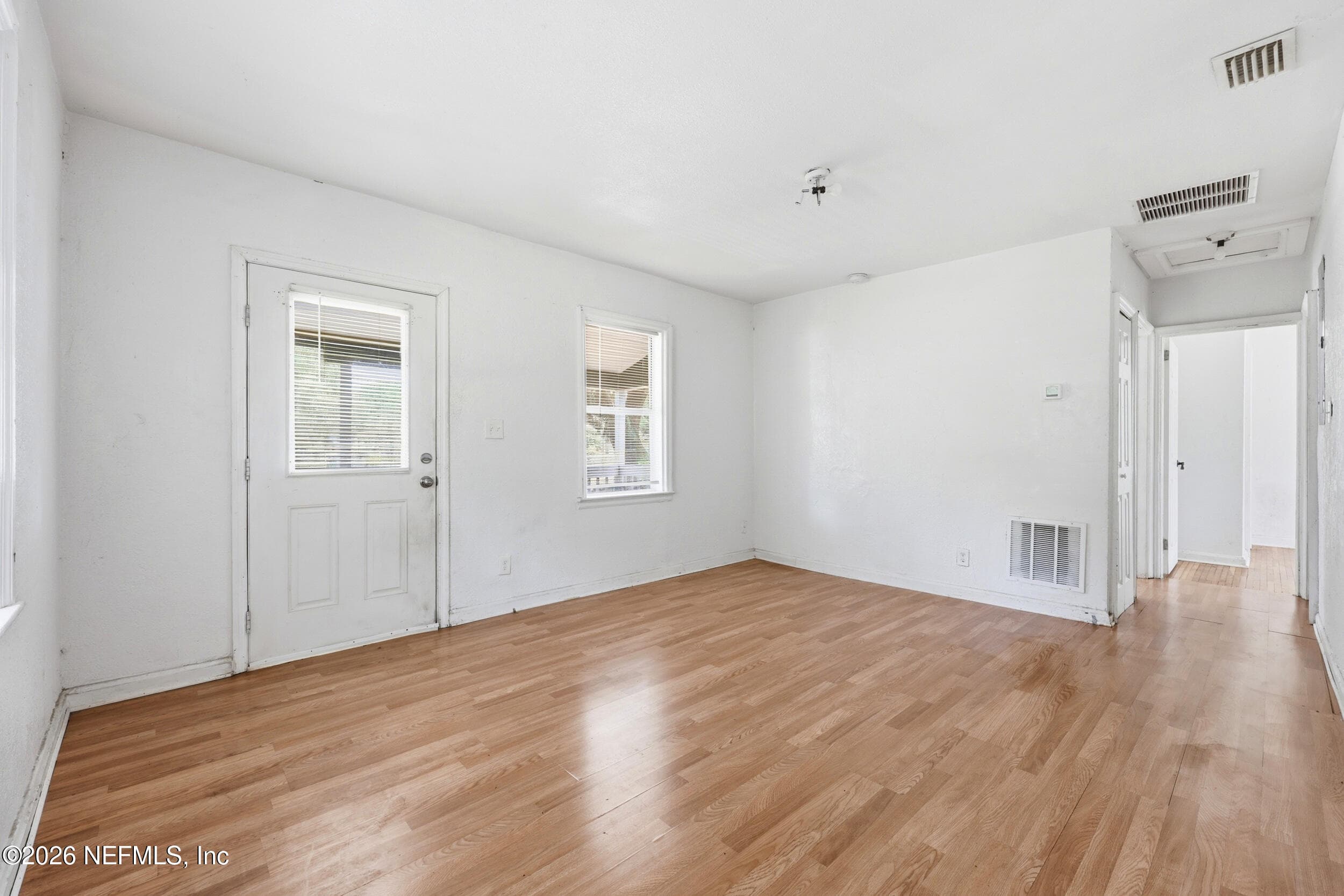 Photo 7 of 1533 E 12TH Street, Jacksonville, FL 32206