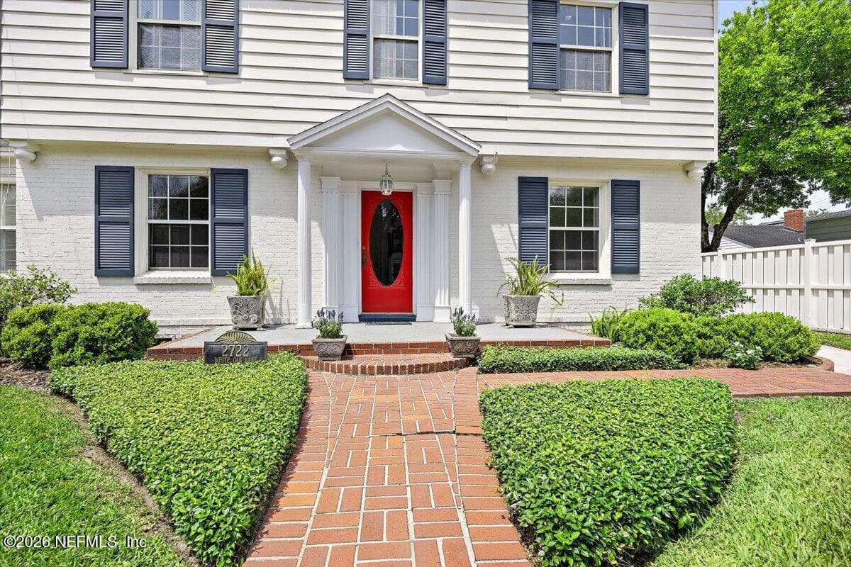 Photo 3 of 2722 WHITE OAK Lane, Jacksonville, FL 32207