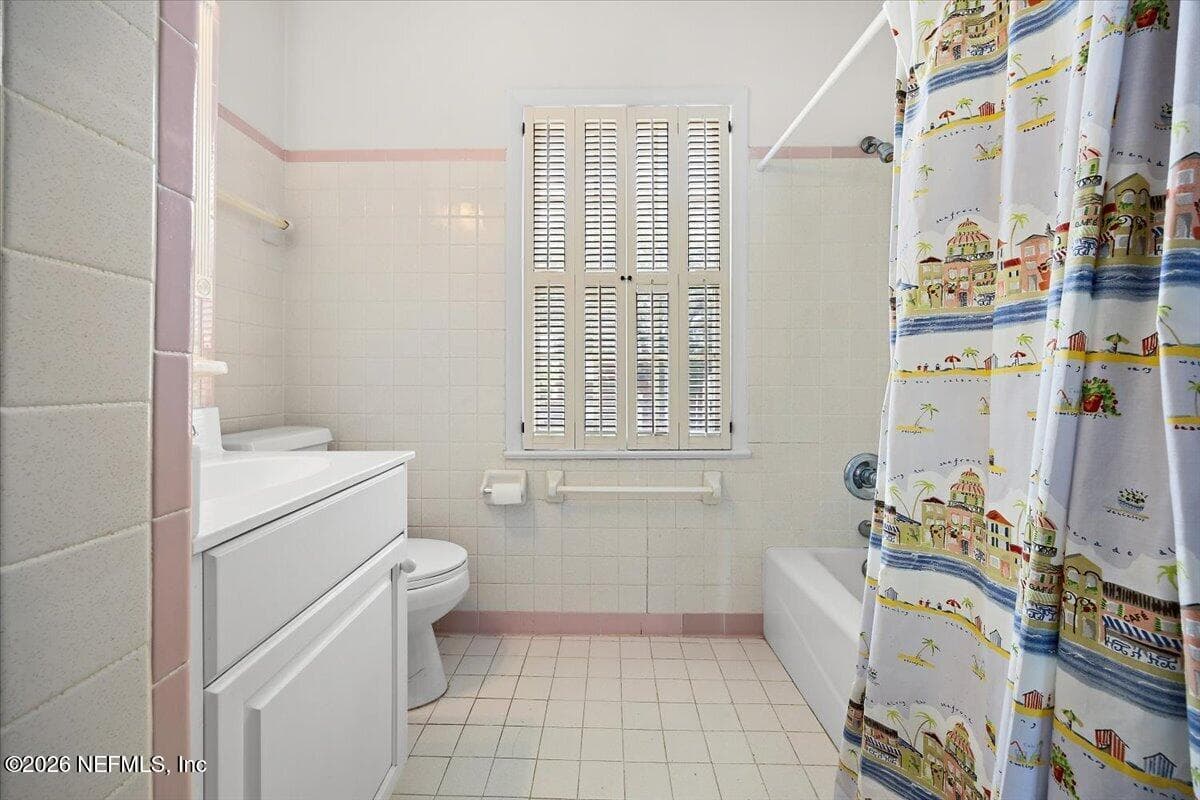 Photo 26 of 2722 WHITE OAK Lane, Jacksonville, FL 32207