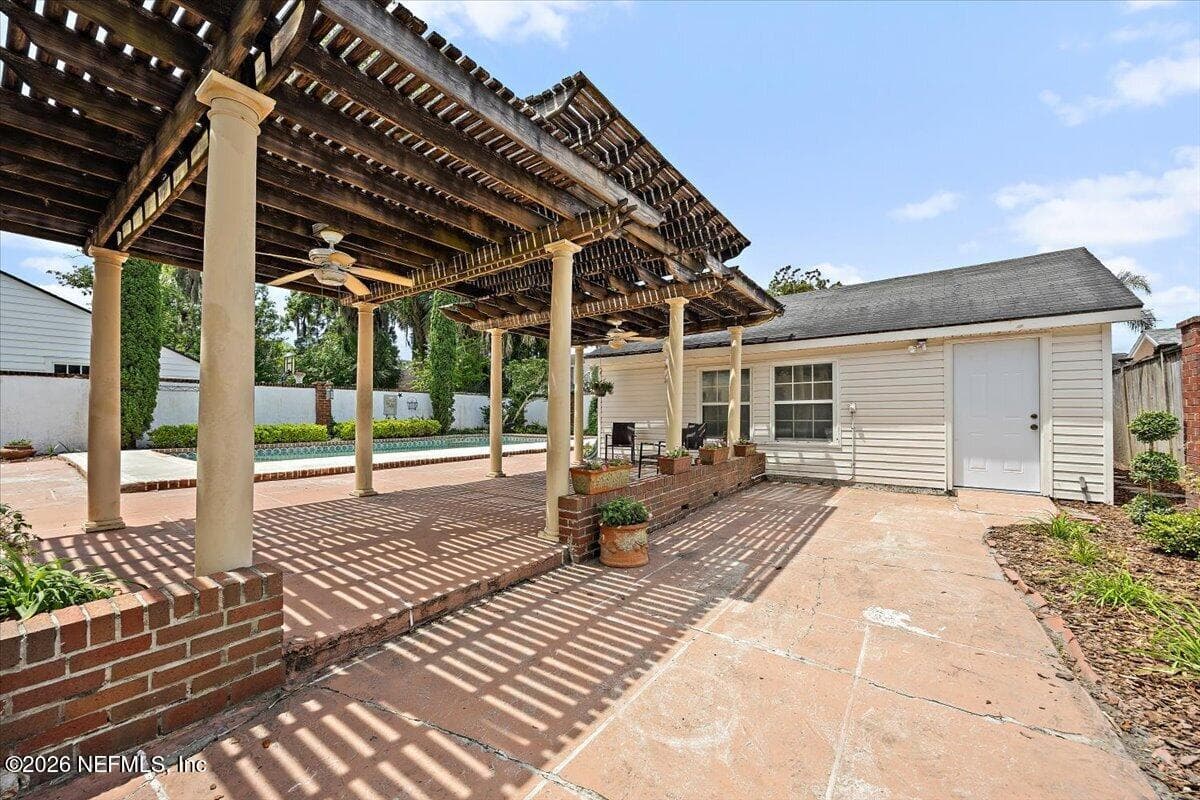 Photo 31 of 2722 WHITE OAK Lane, Jacksonville, FL 32207