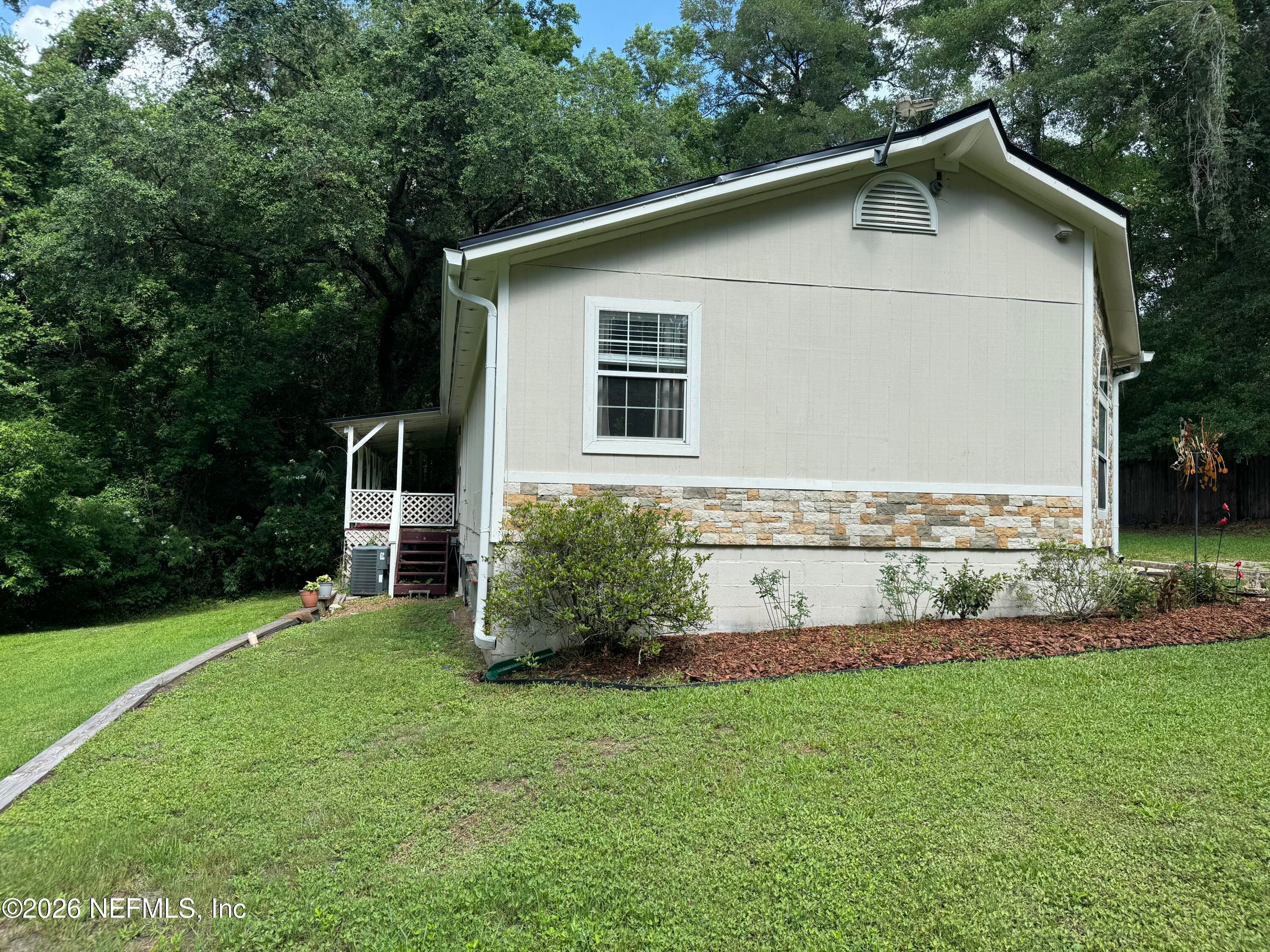 Photo 4 of 2140 TOM THUMB Road, Middleburg, FL 32068