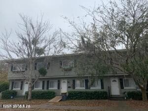 3044 WALTON Street 4, Jacksonville, FL 32207