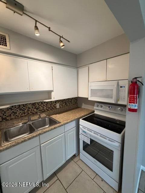 Photo 5 of 3044 WALTON Street 4, Jacksonville, FL 32207