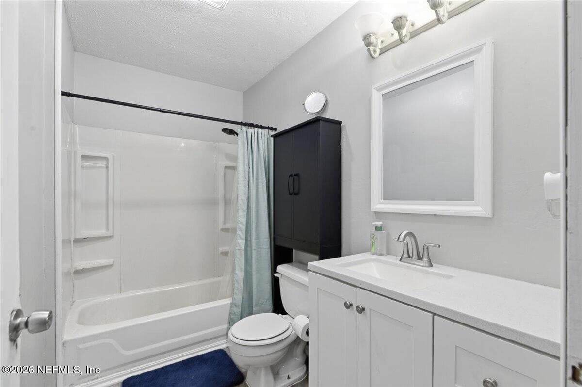 Photo 6 of 8743 S BEN ROWE Circle, Macclenny, FL 32063