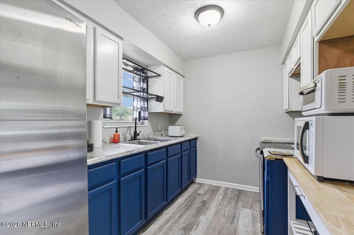 Photo 5 of 8743 S BEN ROWE Circle, Macclenny, FL 32063