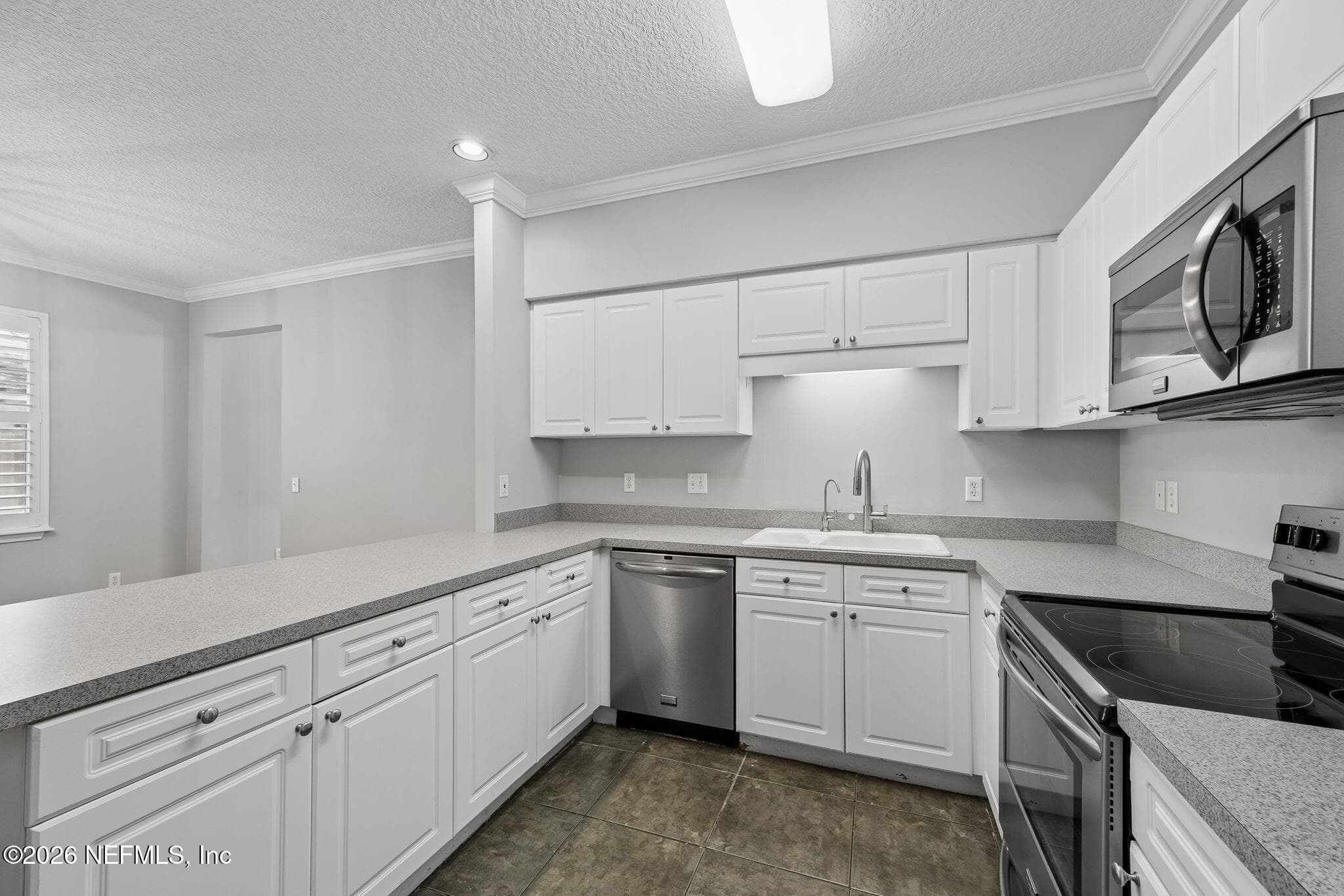 Photo 14 of 3987 AMERICA Avenue, Jacksonville Beach, FL 32250
