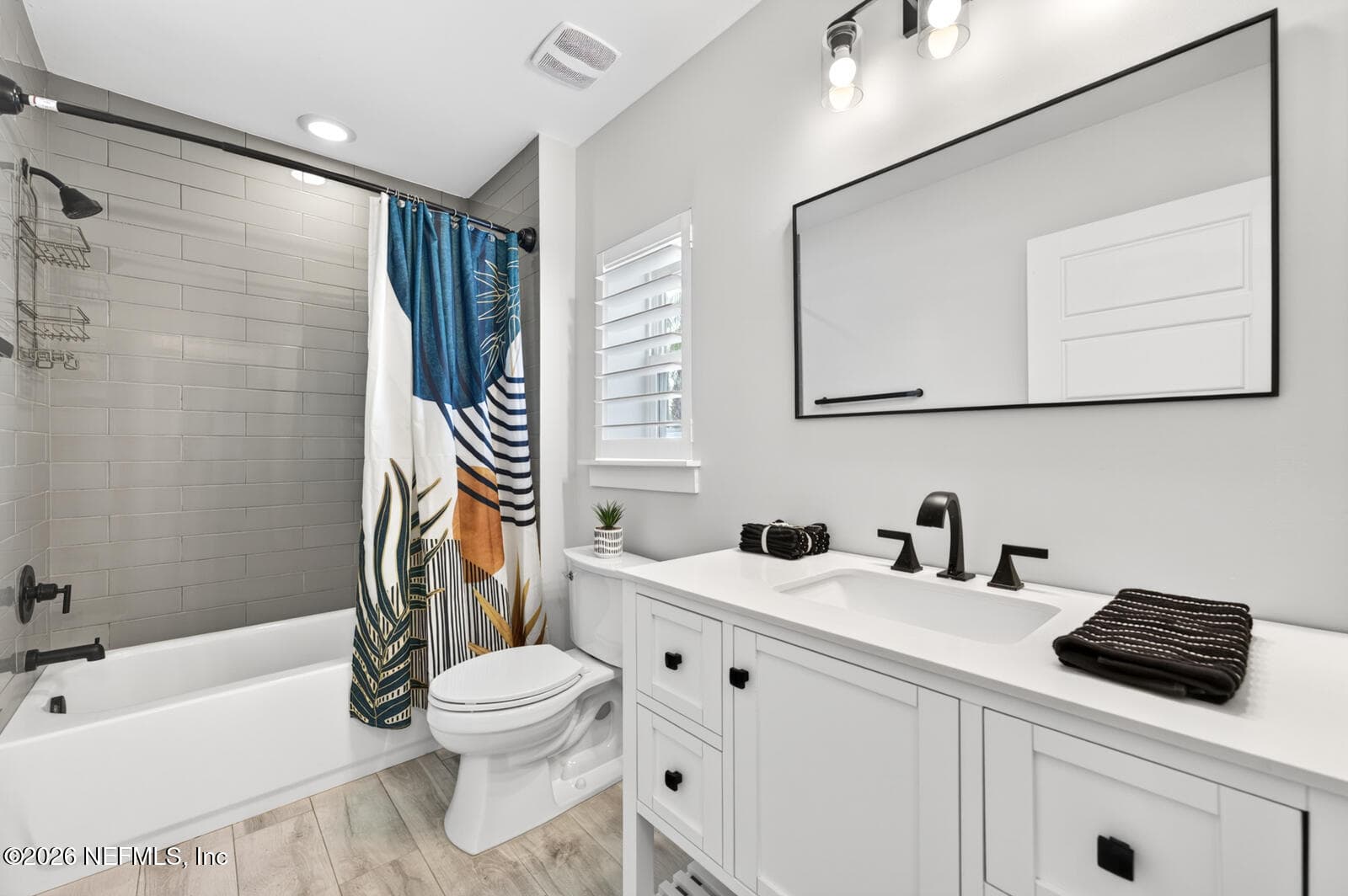 Photo 11 of 1818 2ND Street N, Jacksonville Beach, FL 32250